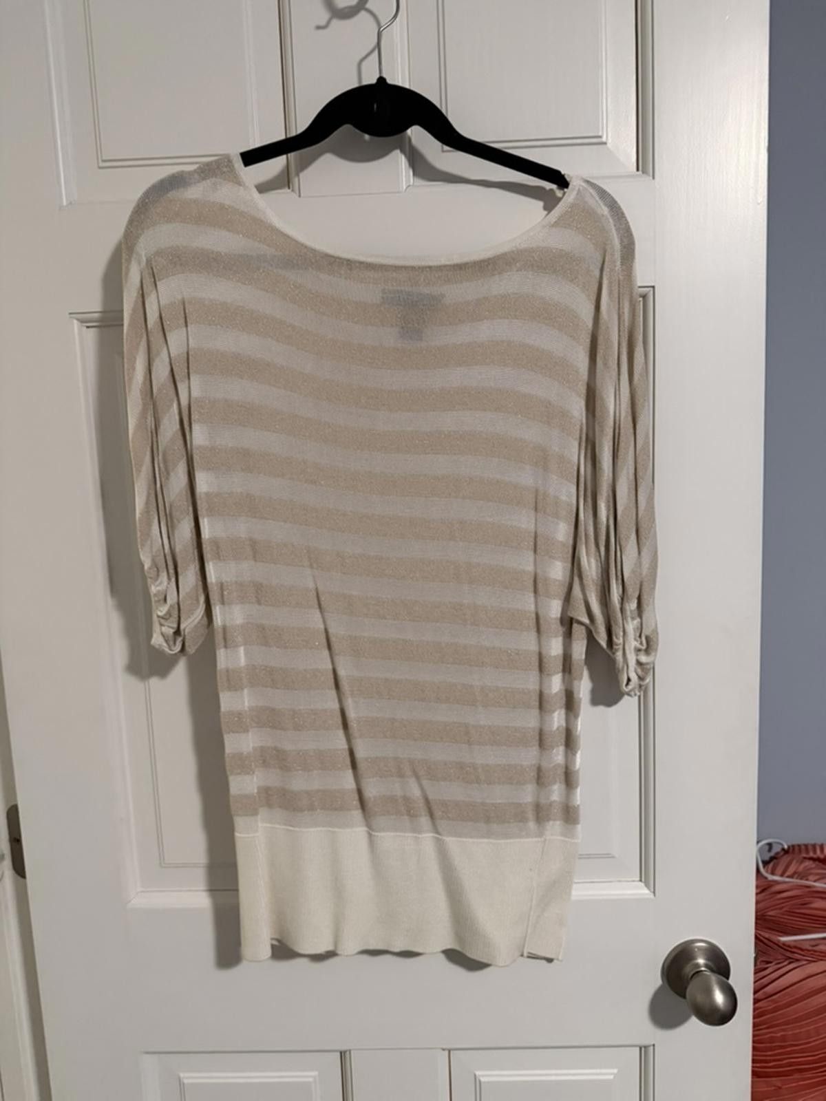 Other White House Black Market Beige and White Striped Knit Top, M Size M / US 6-8 / IT 42-44 - 4 Thumbnail