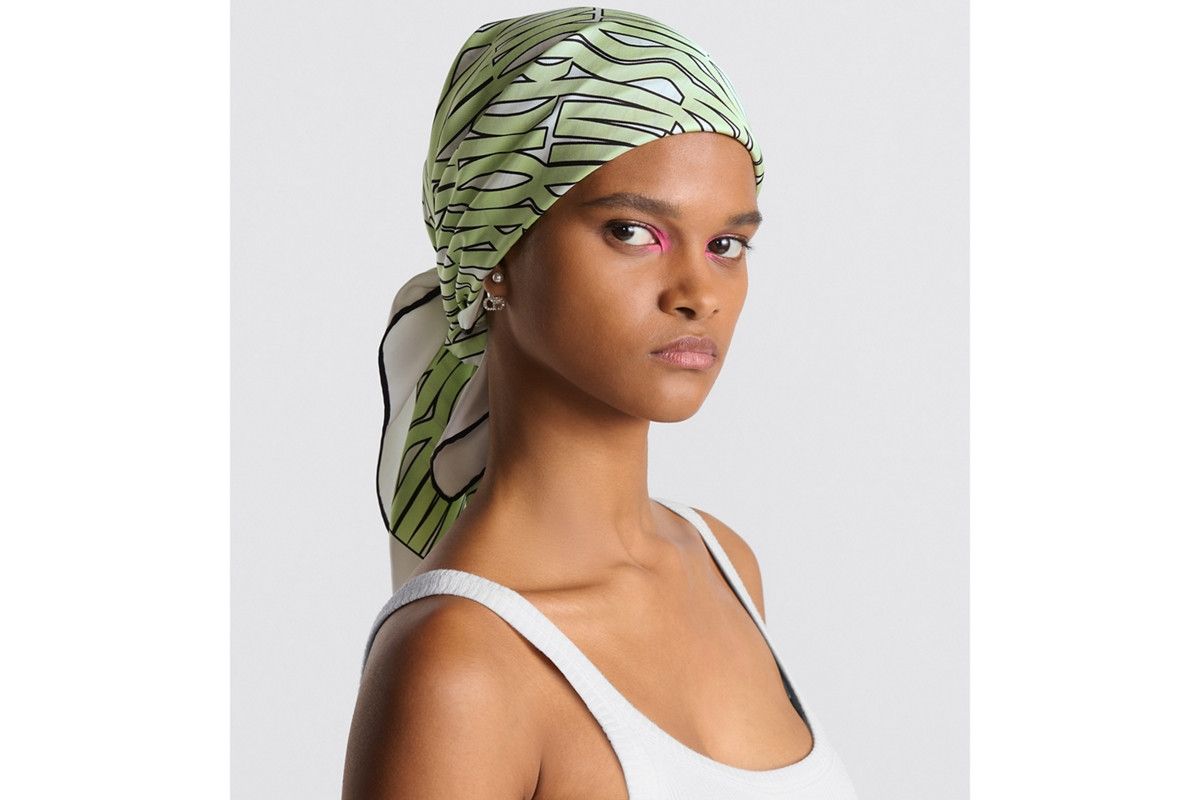 Dior o1bcso1str0226 Size:OS/90 Square Scarf in White/Pale Green Size ONE SIZE - 5 Thumbnail