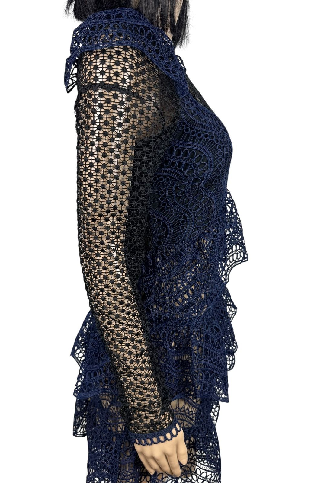 Self-Portrait Self-Portrait Ruffle Wave Guipure Lace Mini Dress size UK8 Size S / US 4 / IT 40 - 6 Thumbnail