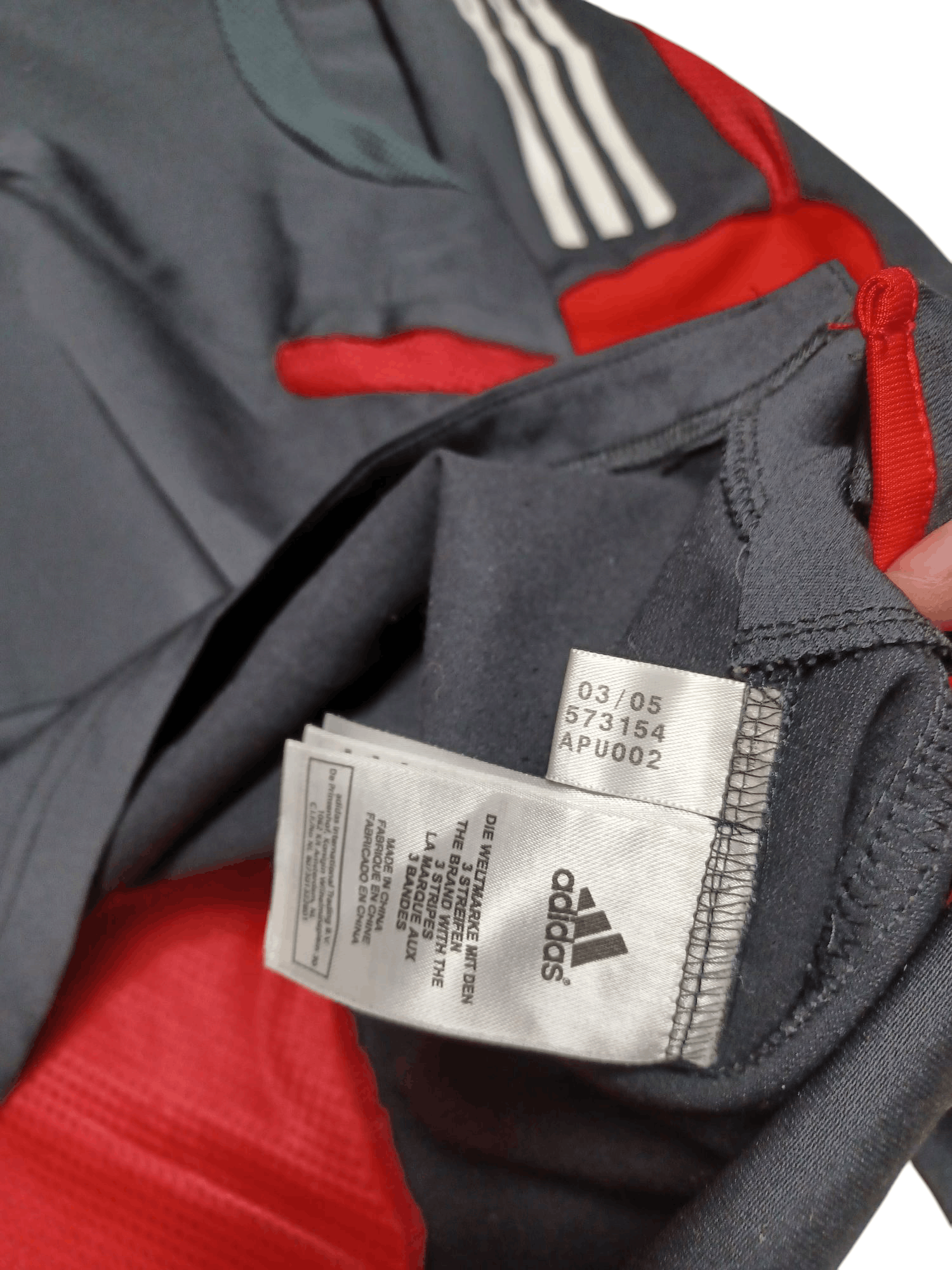 Adidas ADIDAS VINTAGE 2005 FORMOTION LONG SLEEVE SOCCER JERSEY Size US XL / EU 56 / 4 - 6 Thumbnail