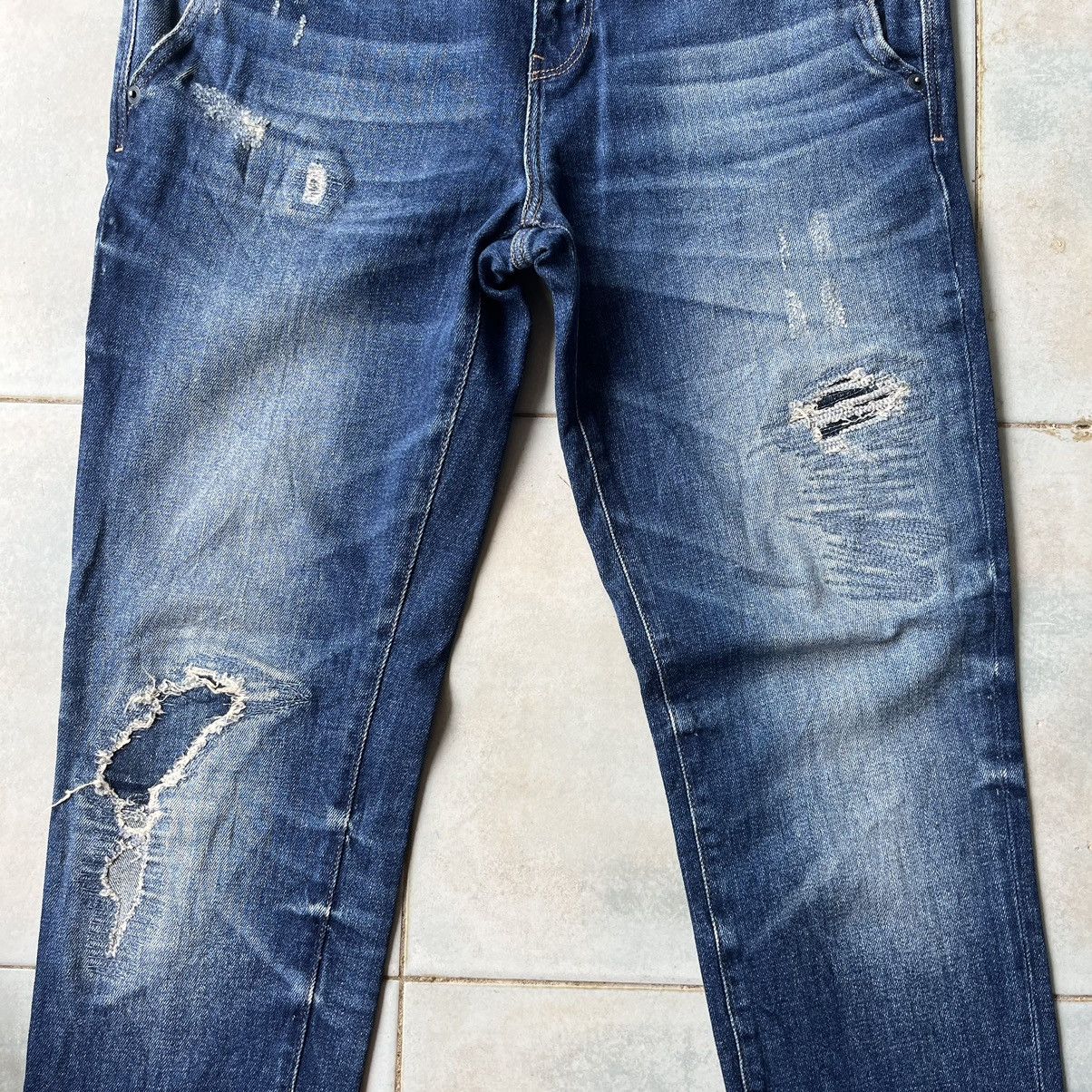 Zara Zara Denim Distressed Ankle Cut Jeans Size US 32 / EU 48 - 6 Thumbnail