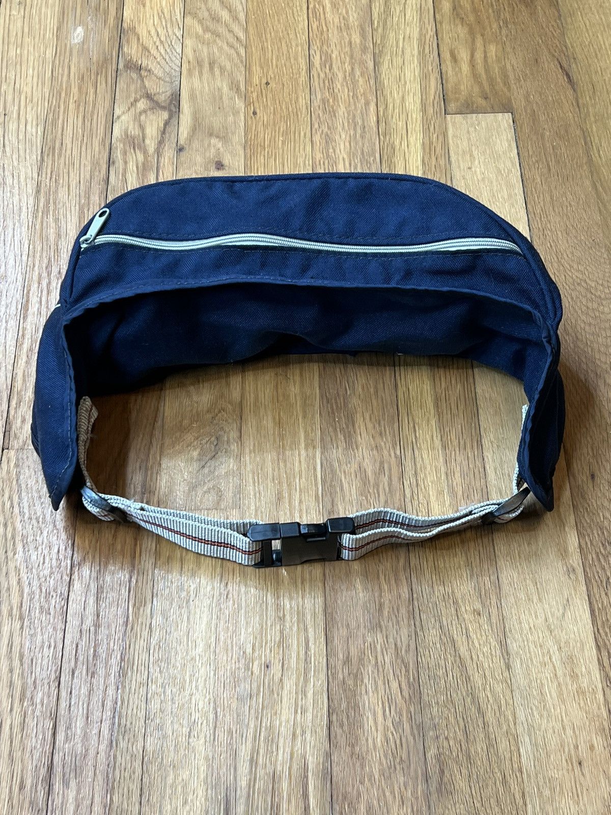 Salomon Vintage Salomon Bum Bag Fanny Pack Gorpcore Belt Waist Pack Size ONE SIZE - 3 Thumbnail