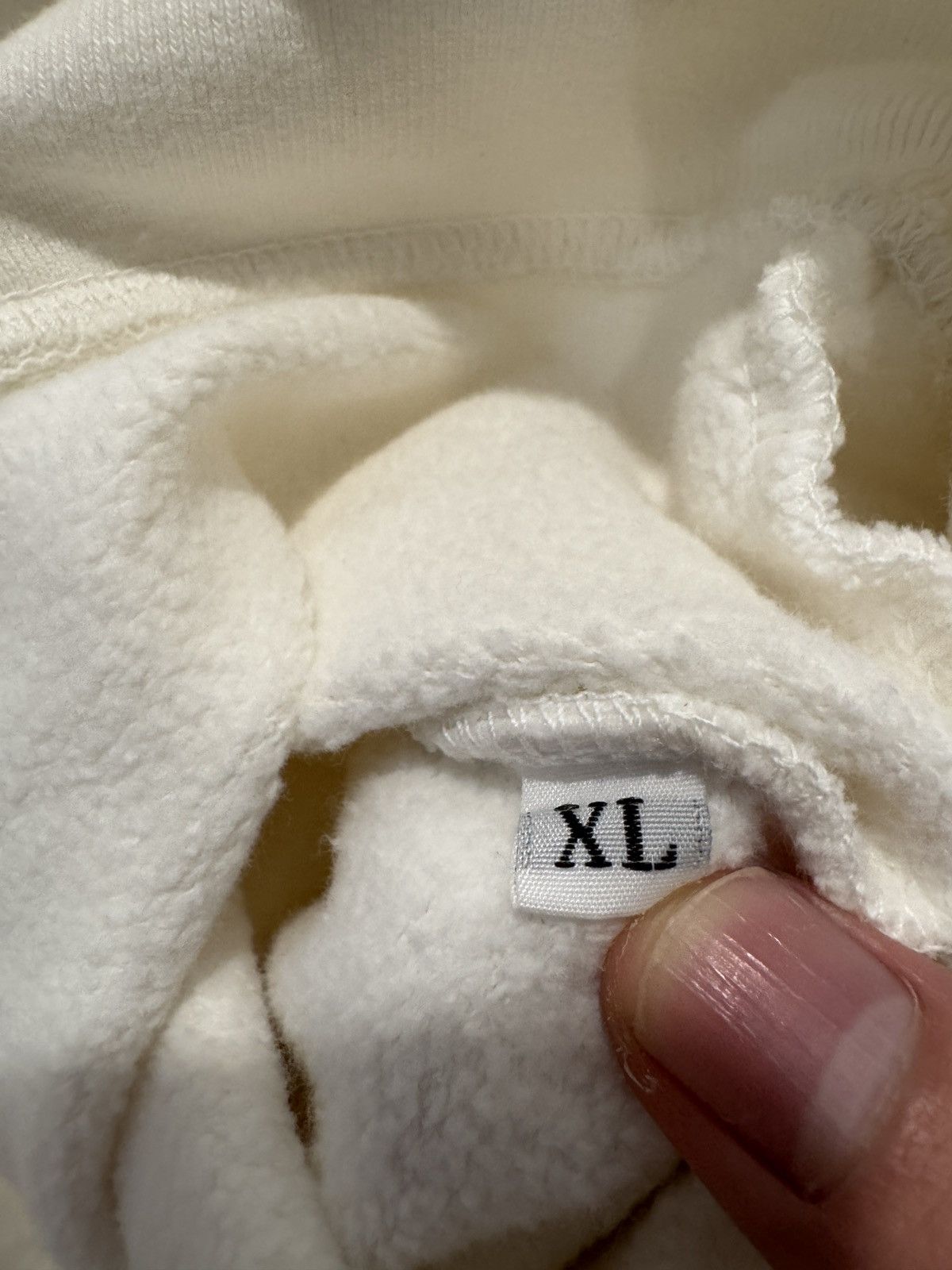 basketcase gallery Basketcase Gallery Eastmen Crewneck Size US XL / EU 56 / 4 - 4 Thumbnail