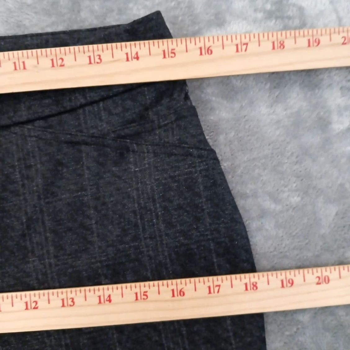 Calvin Klein Calvin Klein Womens Ankle Pants Size 6 Gray Plaid Pull On Mid Rise 30x28 Size 28" / US 6 / IT 42 - 2 Thumbnail