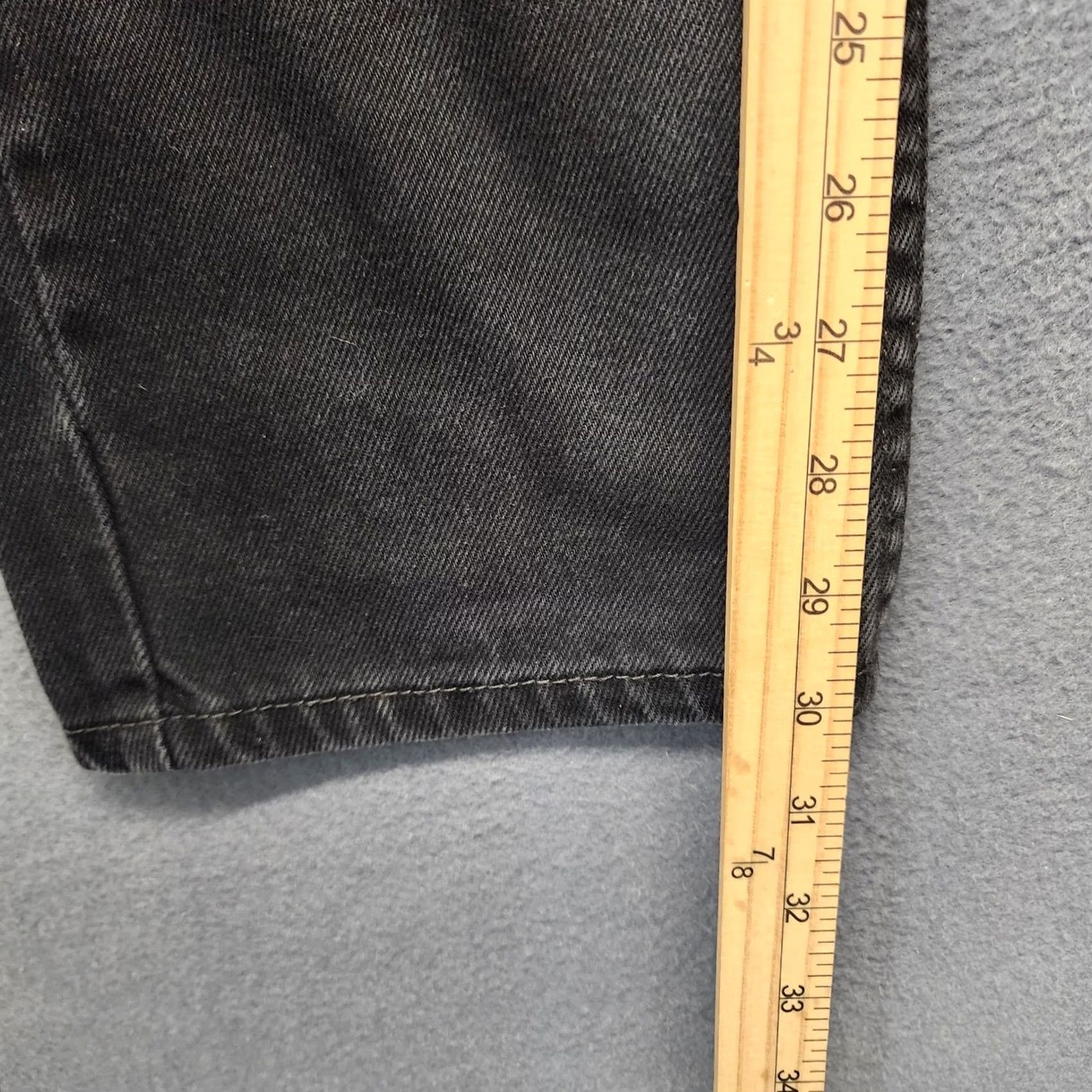 Levi's Levi's 505 Jeans Mens Black Denim Straight 32x30 Regular Waist 32 Inseam 30 5-Pocket Closure Zip Classic Fit Mens Jeans Size US 32 / EU 48 - 4 Thumbnail