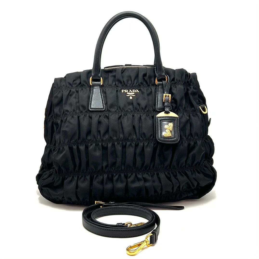 Prada Pre-loved Bag Very good condition Size ONE SIZE - 1 Thumbnail