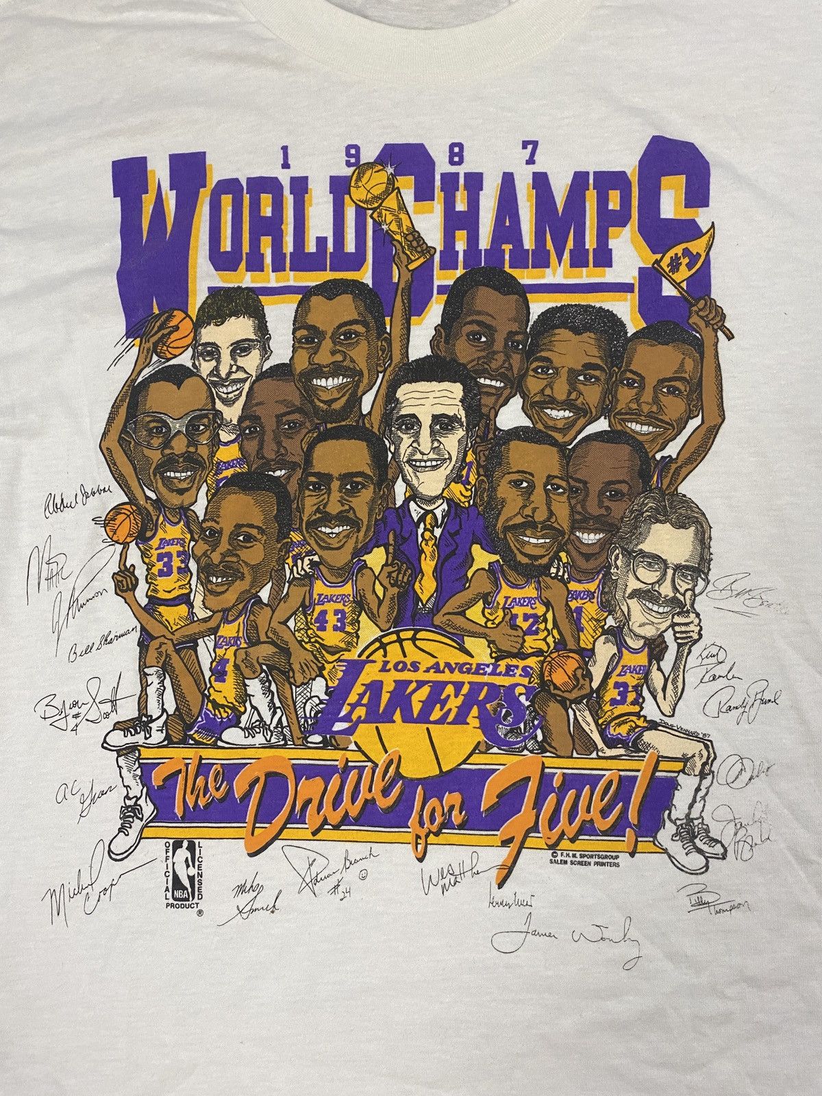 NBA 1987 Los Angeles Lakers NBA single stitch T shirt Size US XL / EU 56 / 4 - 4 Thumbnail