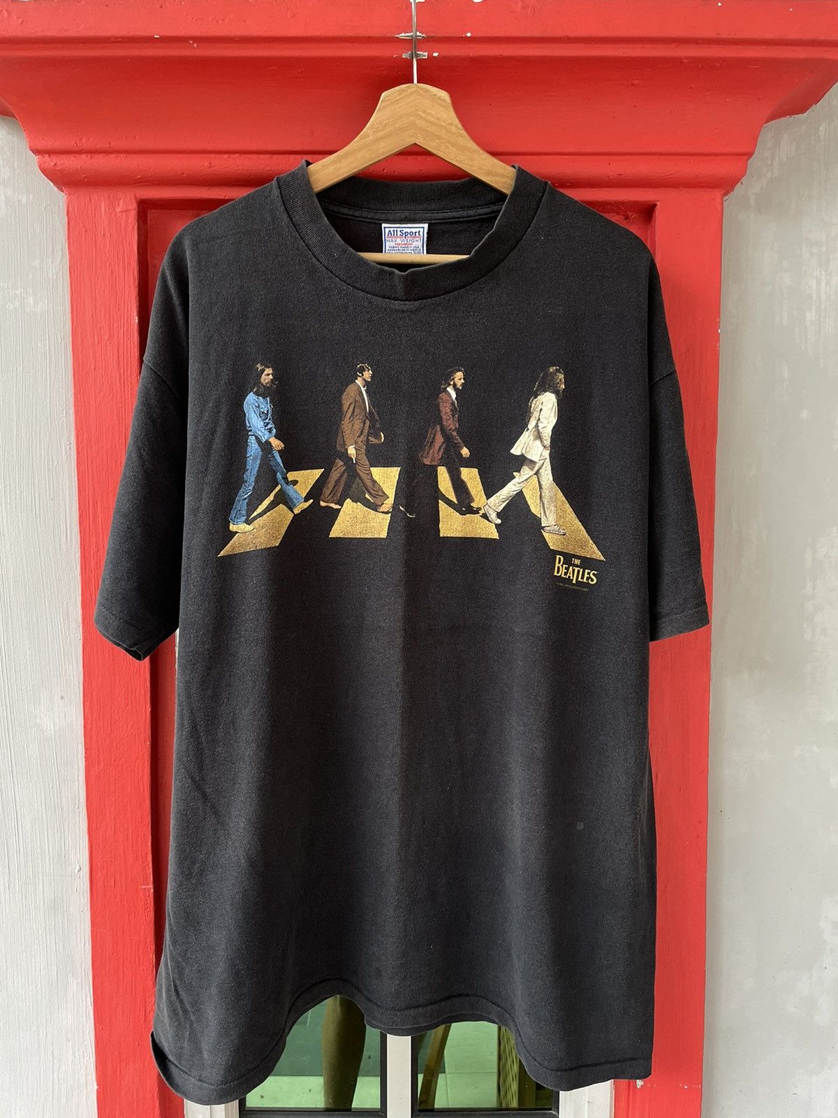 image of Band Tees x Tour Tee Vintage 90's The Beatles Abbey Road Album Tshirt in Black, Men's (Size XL)