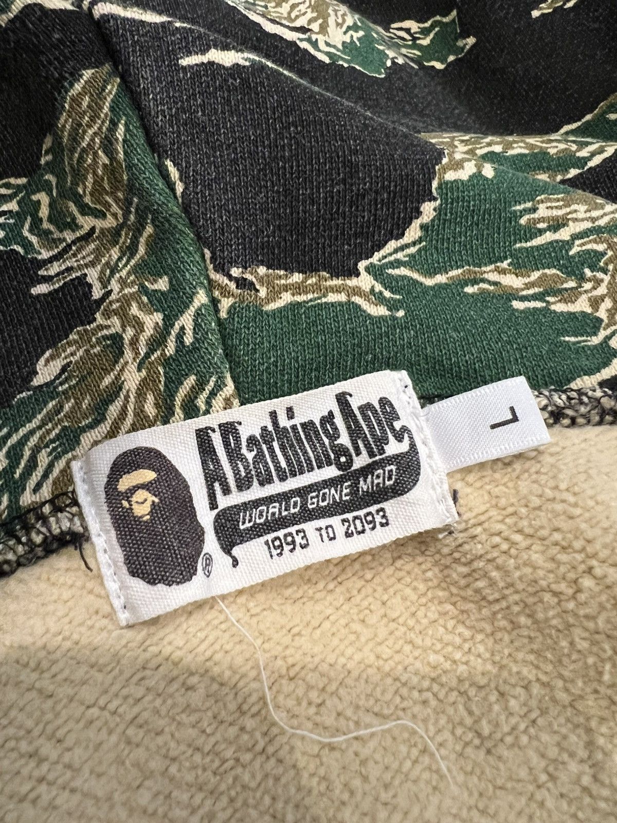 Bape A Bathing Ape URSUS Forest Camo Full Zip Up Shark Hoodie Size US L / EU 52-54 / 3 - 8 Thumbnail