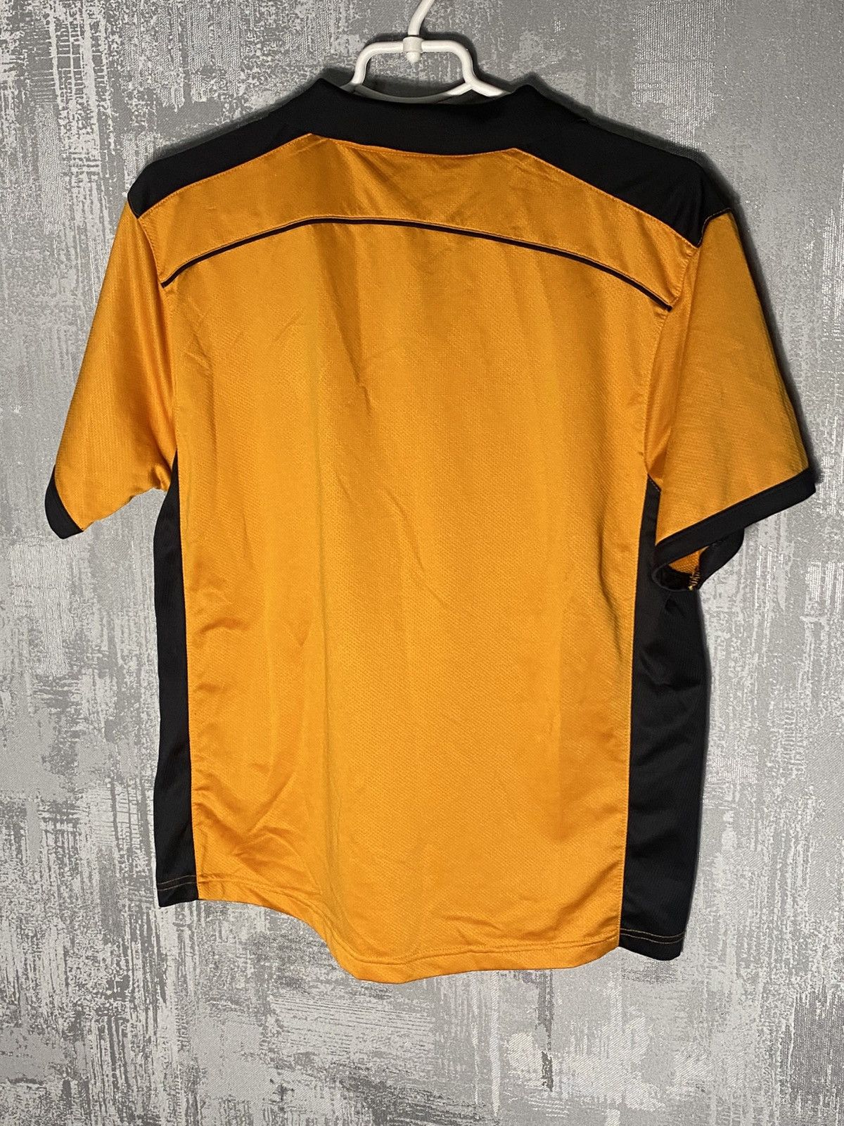 Vintage Wolverhampton Burrda Soccer Jersey 2010/11 Football Shirt Size US S / EU 44-46 / 1 - 7 Thumbnail