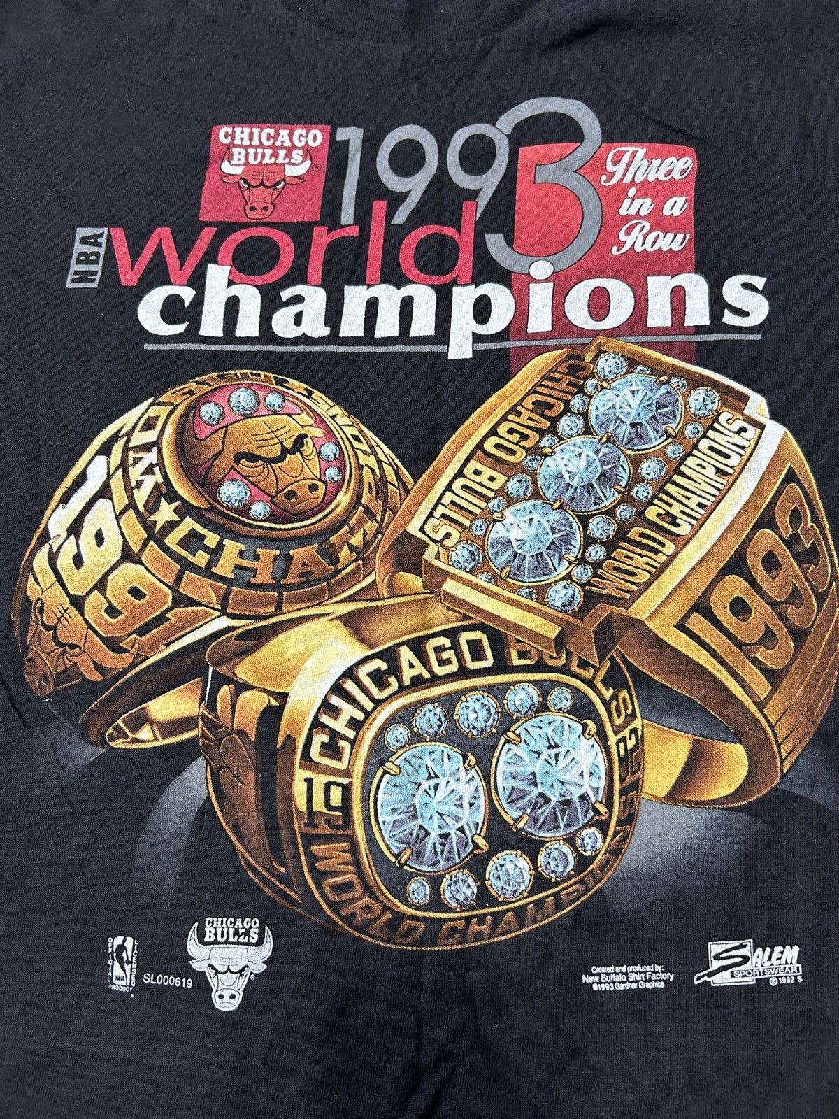 Salem Sportswear × Vintage 1993s Chicago Bulls World Champion T-Shirt Size US L / EU 52-54 / 3 - 2 Thumbnail
