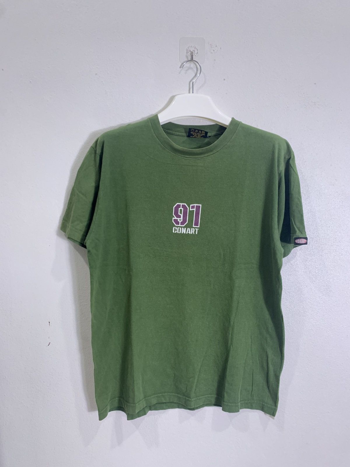 Japanese Brand Vintage 1990’s Con Art Skate T-shirt Size US L / EU 52-54 / 3 - 1 Thumbnail