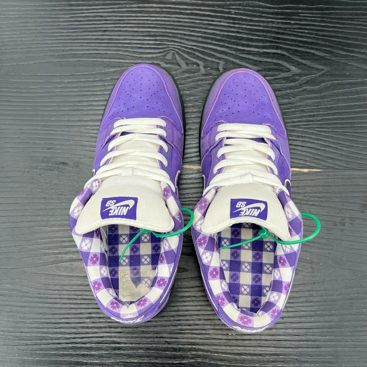 Nike Nike Dunk SB Low Purple Lobster Size 45 Like New Size US 12 / EU 45 - 6 Thumbnail