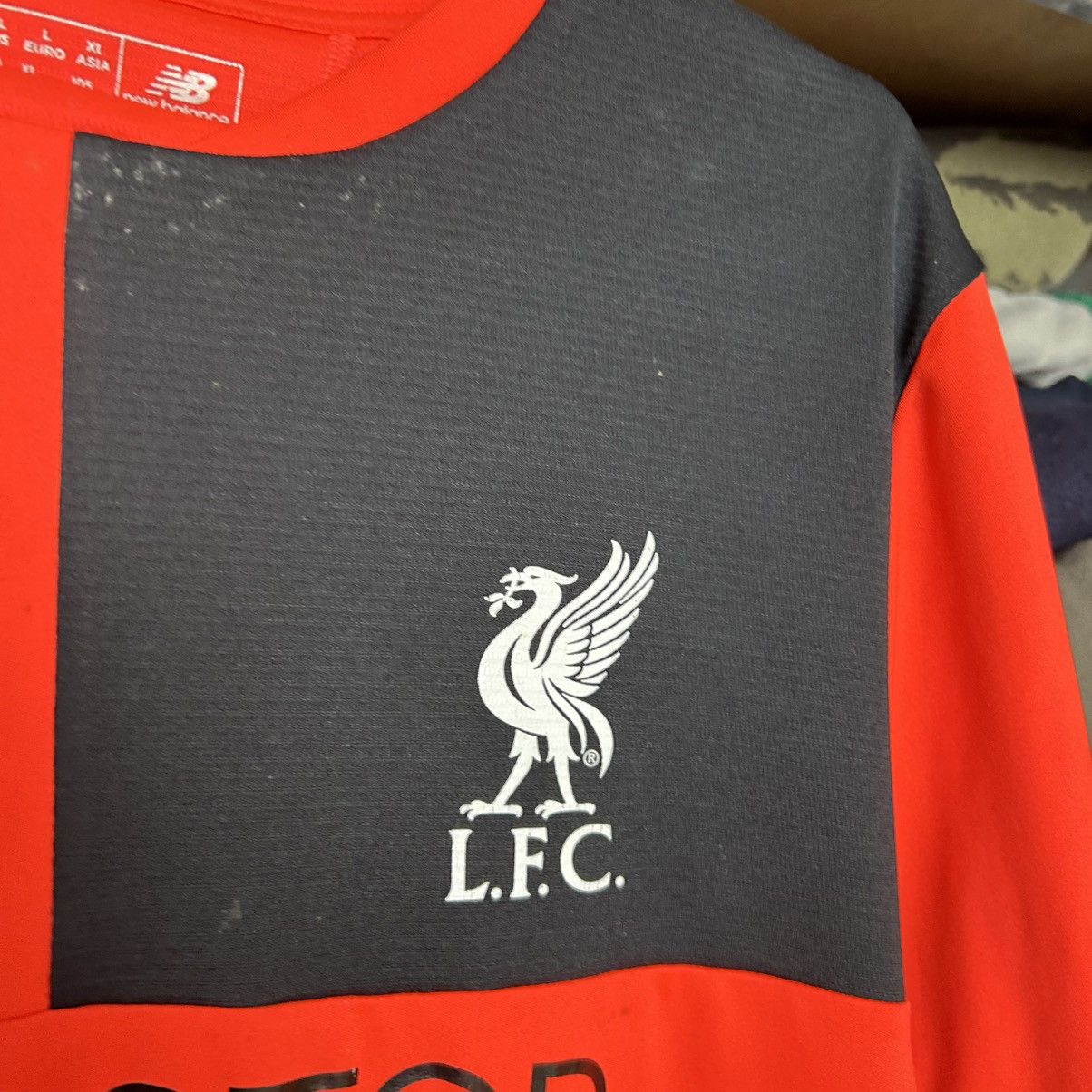 New Balance Mens New Balance Liverpool training soccer jersey Size US L / EU 52-54 / 3 - 4 Thumbnail