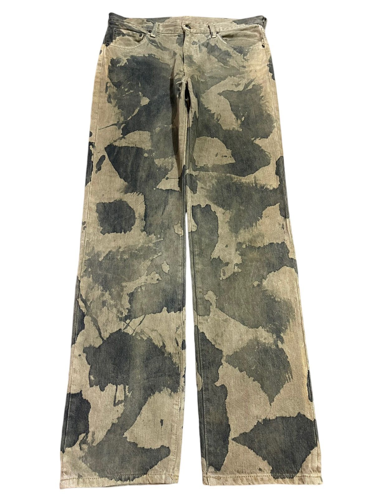 Uniqlo Vintage Japanese Uniqlo Painted Camouflage Style Jeans Size US 32 / EU 48 - 1 Thumbnail