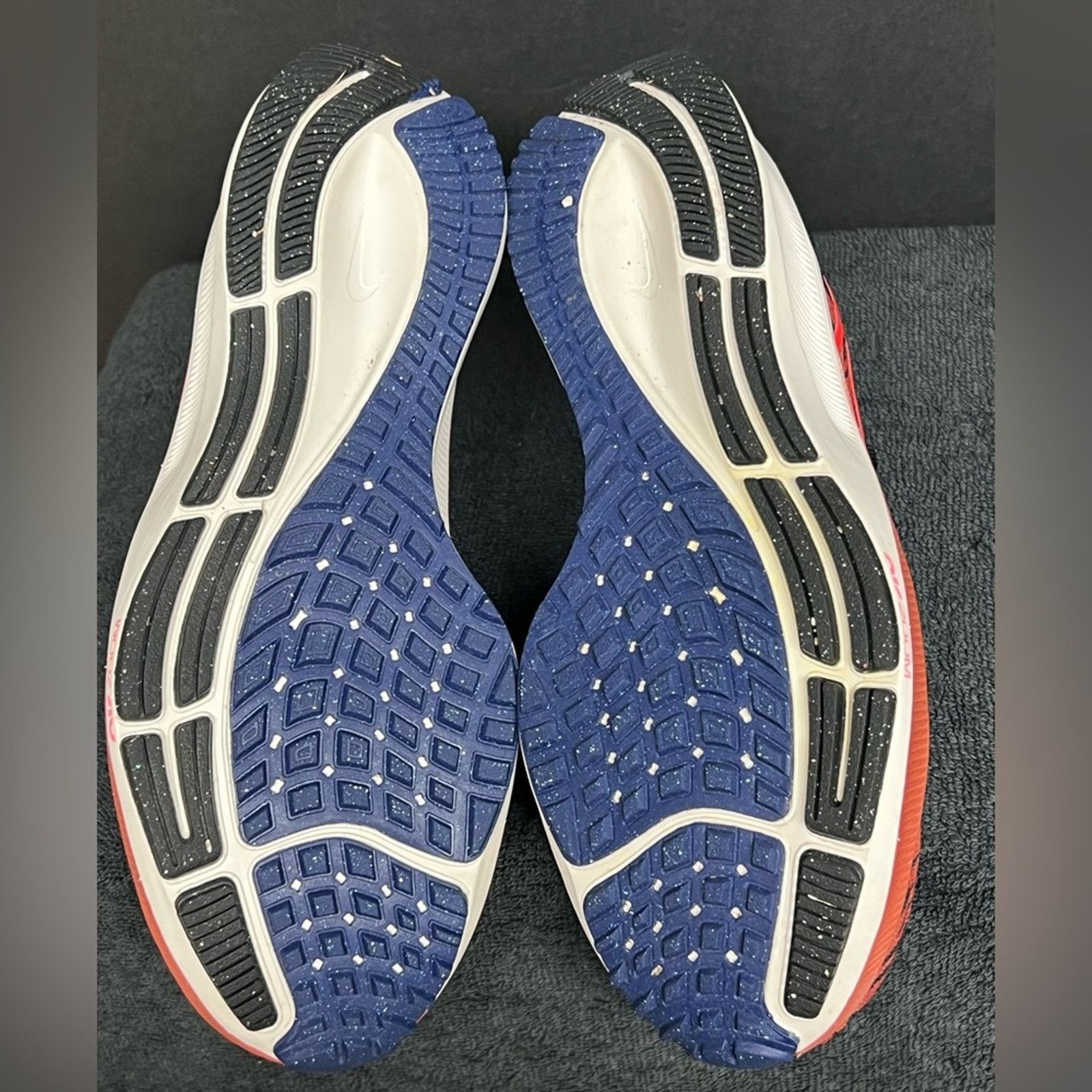Nike Nike Air Zoom Pegasus Burnt Sunrise/Black Women's 7.5 EUC Size US 7.5 / IT 37.5 - 7 Thumbnail