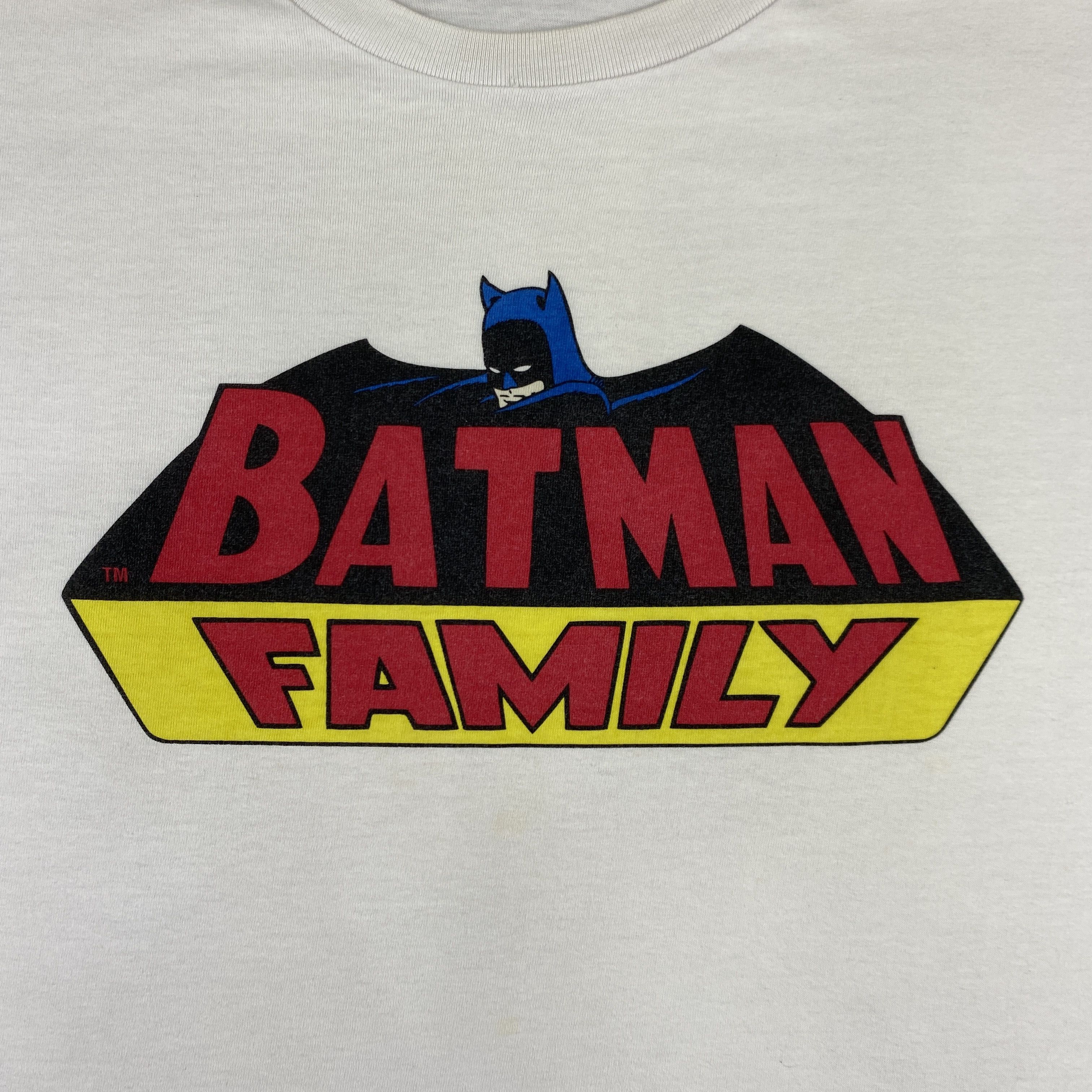 DC Comics UT Batman Family Graphic T-Shirt - L030 Size US L / EU 52-54 / 3 - 3 Thumbnail