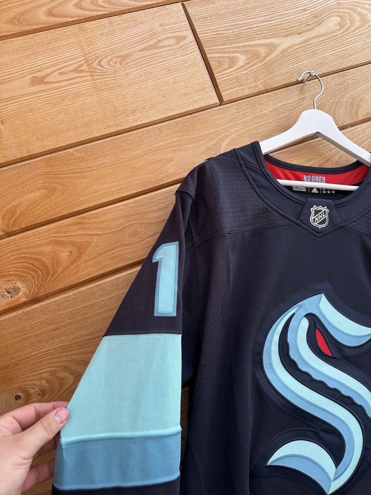 NHL Jersey Adidas NHL Kraken BOOKTOK 1 Size US L / EU 52-54 / 3 - 8 Thumbnail