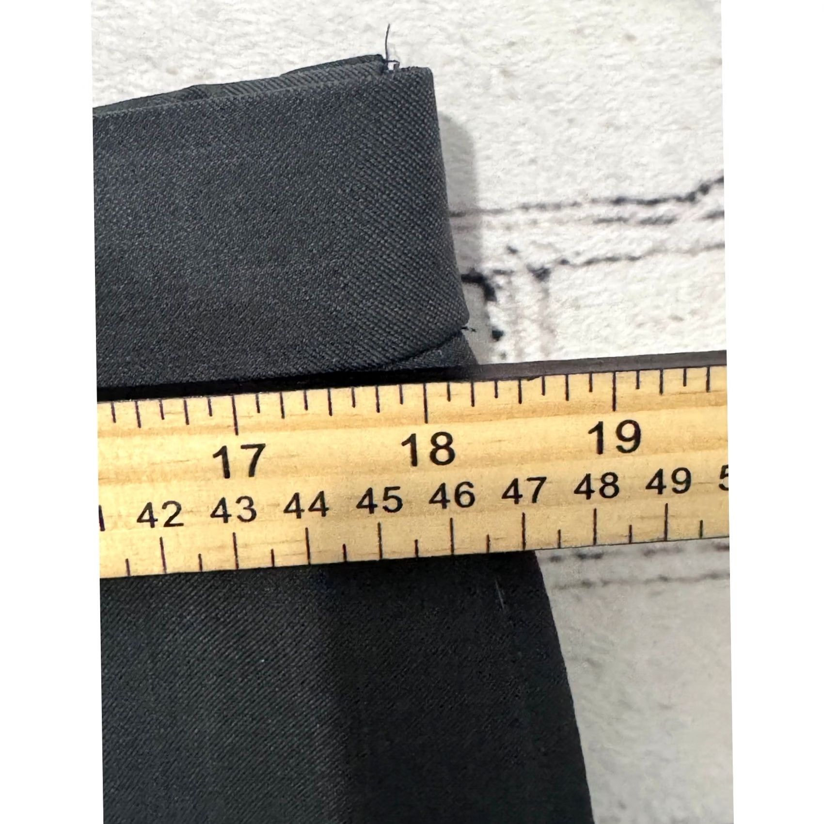 Haggar Haggar Mens Charcoal Herringbone Dress Pants 36x32 Flat Front Pleated Size US 36 / EU 52 - 3 Thumbnail