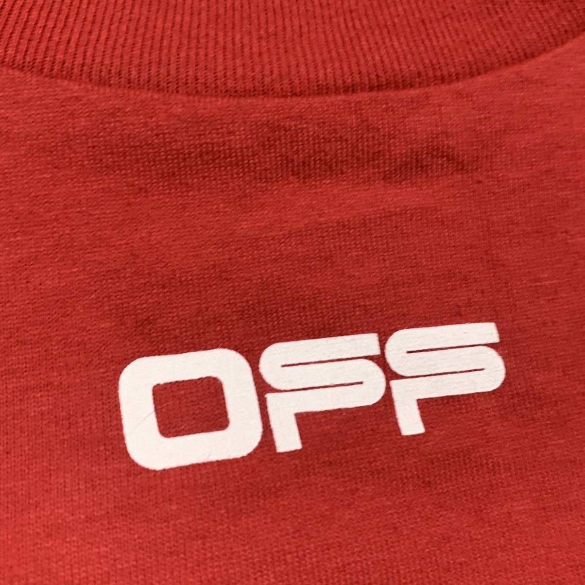 Off-White Off White Large Airport Arrows Red Tee Virgil Abloh Size US L / EU 52-54 / 3 - 7 Thumbnail