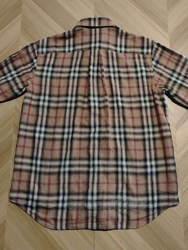 Burberry Burberry Check Flannel Button. Size US XS / EU 42 / 0 - 2 Thumbnail