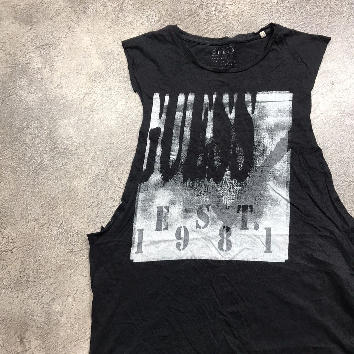 Vintage Vintage 90s Graphic Tank Top Faded Black Streetwear Y2K M Size US M / EU 48-50 / 2 - 2 Thumbnail