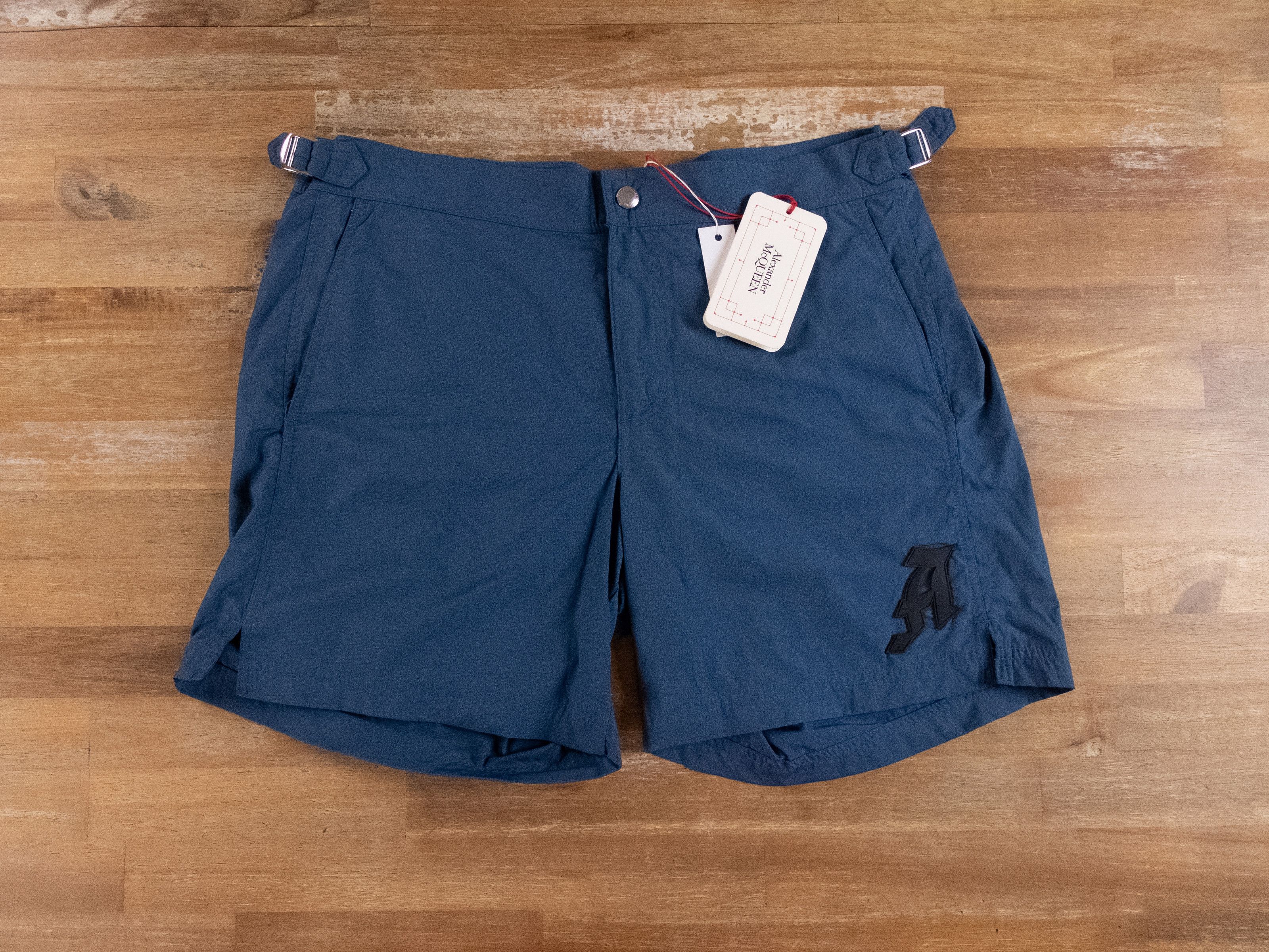 Alexander McQueen ALEXANDER MCQUEEN blue gothic A logo swim shorts Large q Size US 36 / EU 52 - 1 Thumbnail