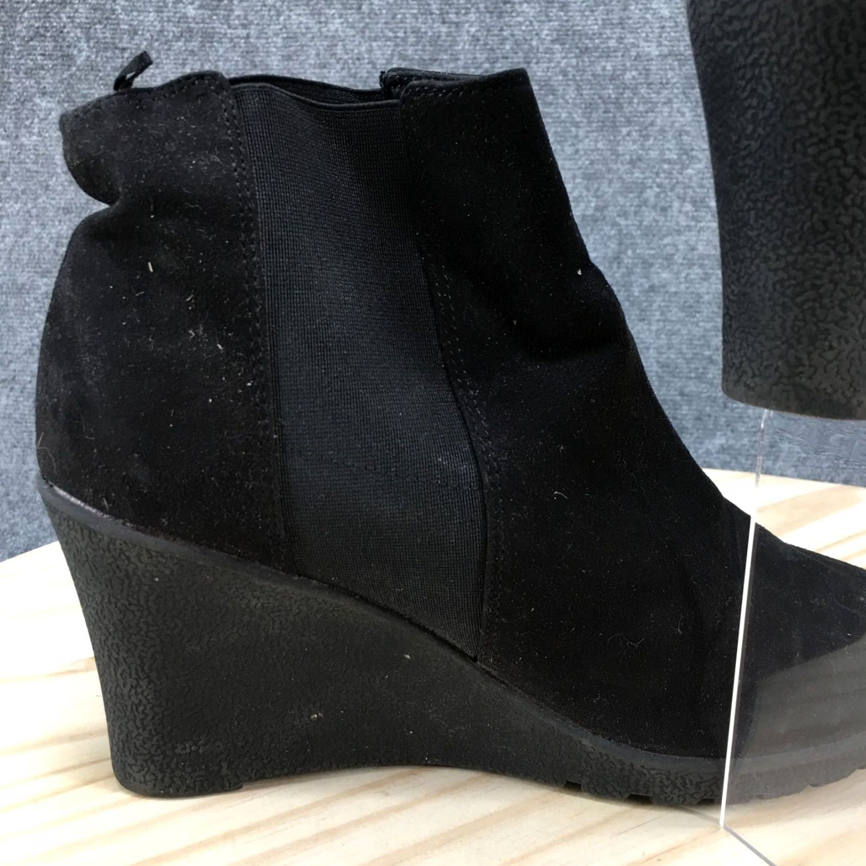 H&M H&M Boots Womens 40 Casual Pull On Chelsea Ankle Bootie Black Faux Suede Wedge Size US 9 / IT 39 - 7 Thumbnail