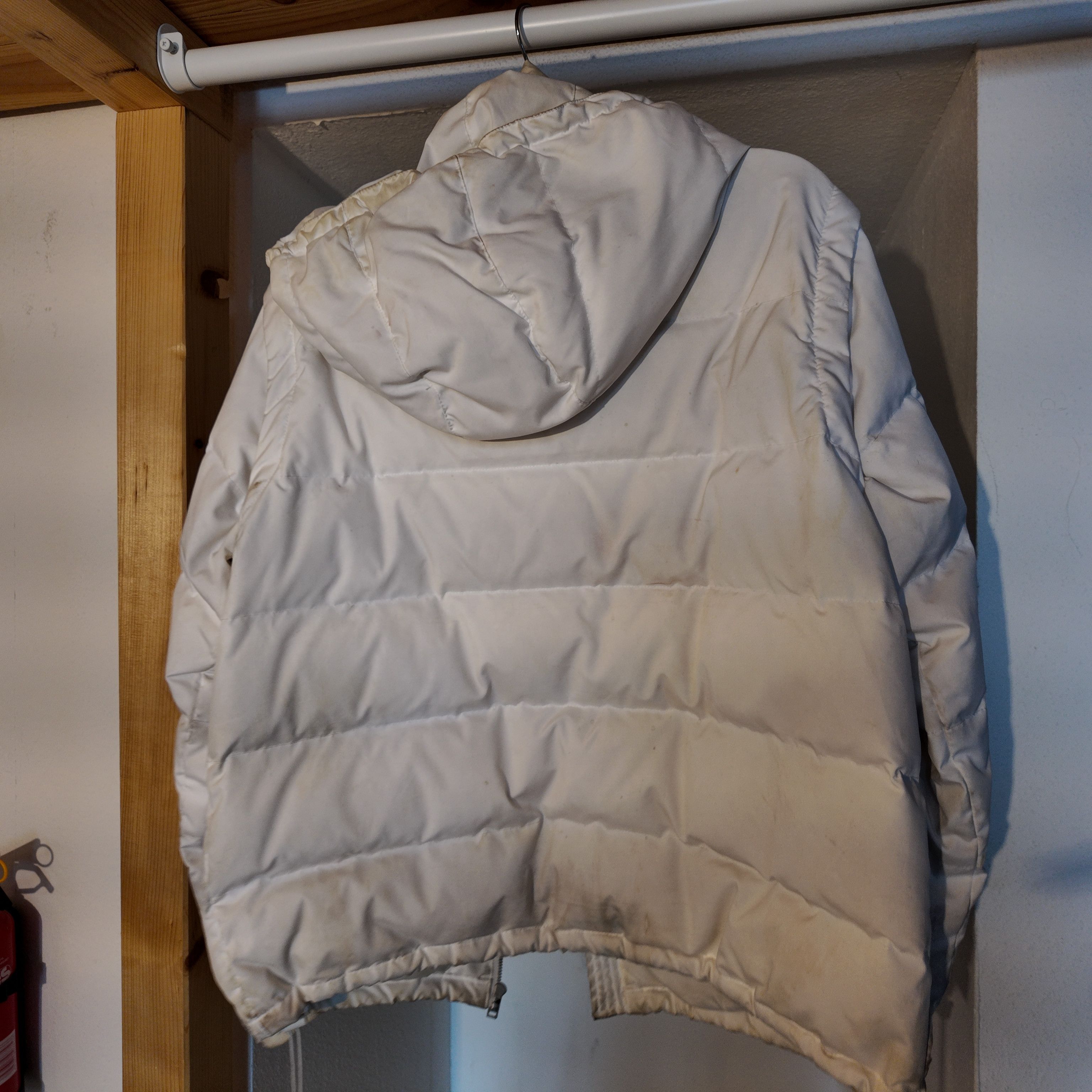 Other Corvidae White Puffer Jacket Size M - Used - Needs Cleaning Size US M / EU 48-50 / 2 - 5 Thumbnail
