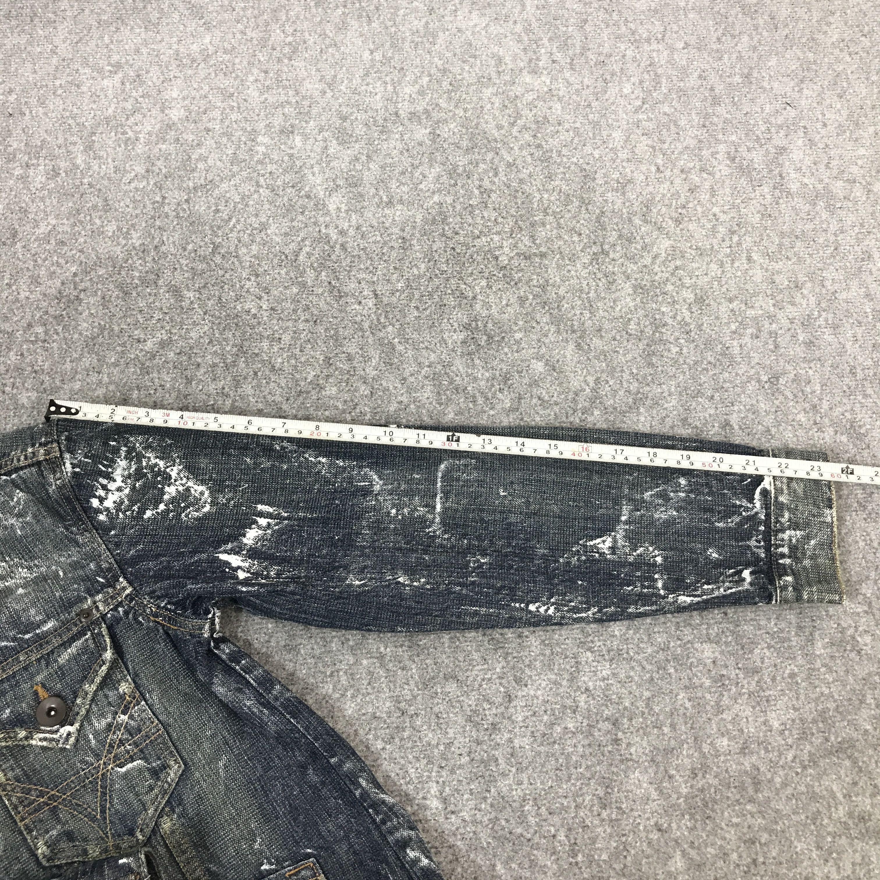 Japanese Brand big shark jeans japan paint design denim button jacket Size US M / EU 48-50 / 2 - 9 Thumbnail