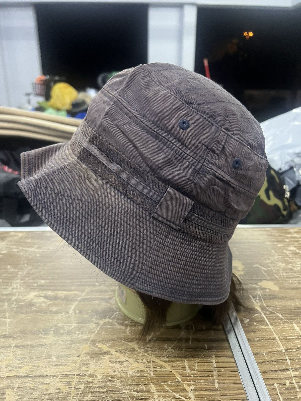 Lyle & Scott × Vintage THRASHED FADED BUCKET HAT Size ONE SIZE - 2 Thumbnail
