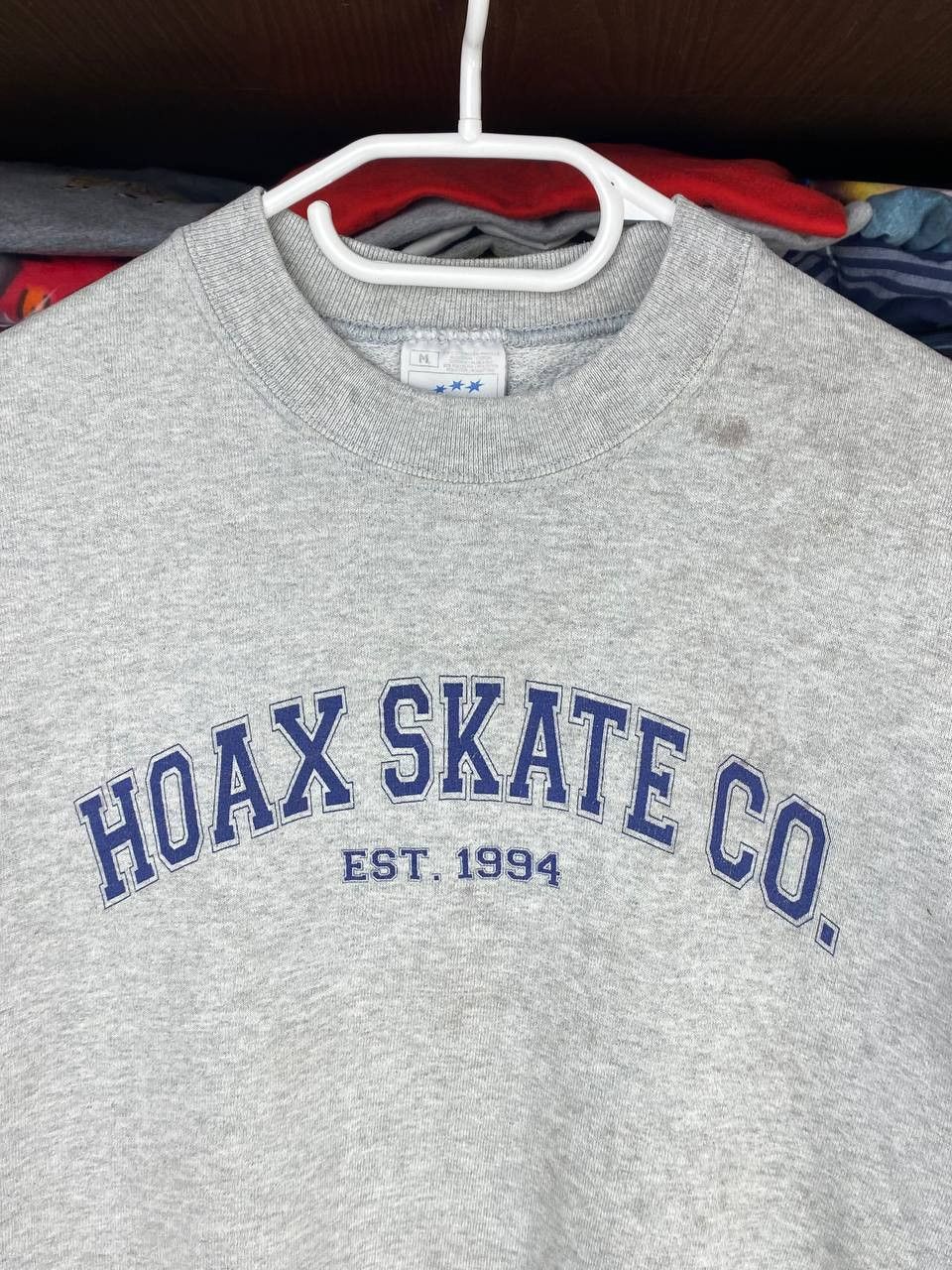 Vintage Vintage Hoax Skate Co. Est 1994 Graphic 00s Sweatshirt Size US M / EU 48-50 / 2 - 4 Thumbnail