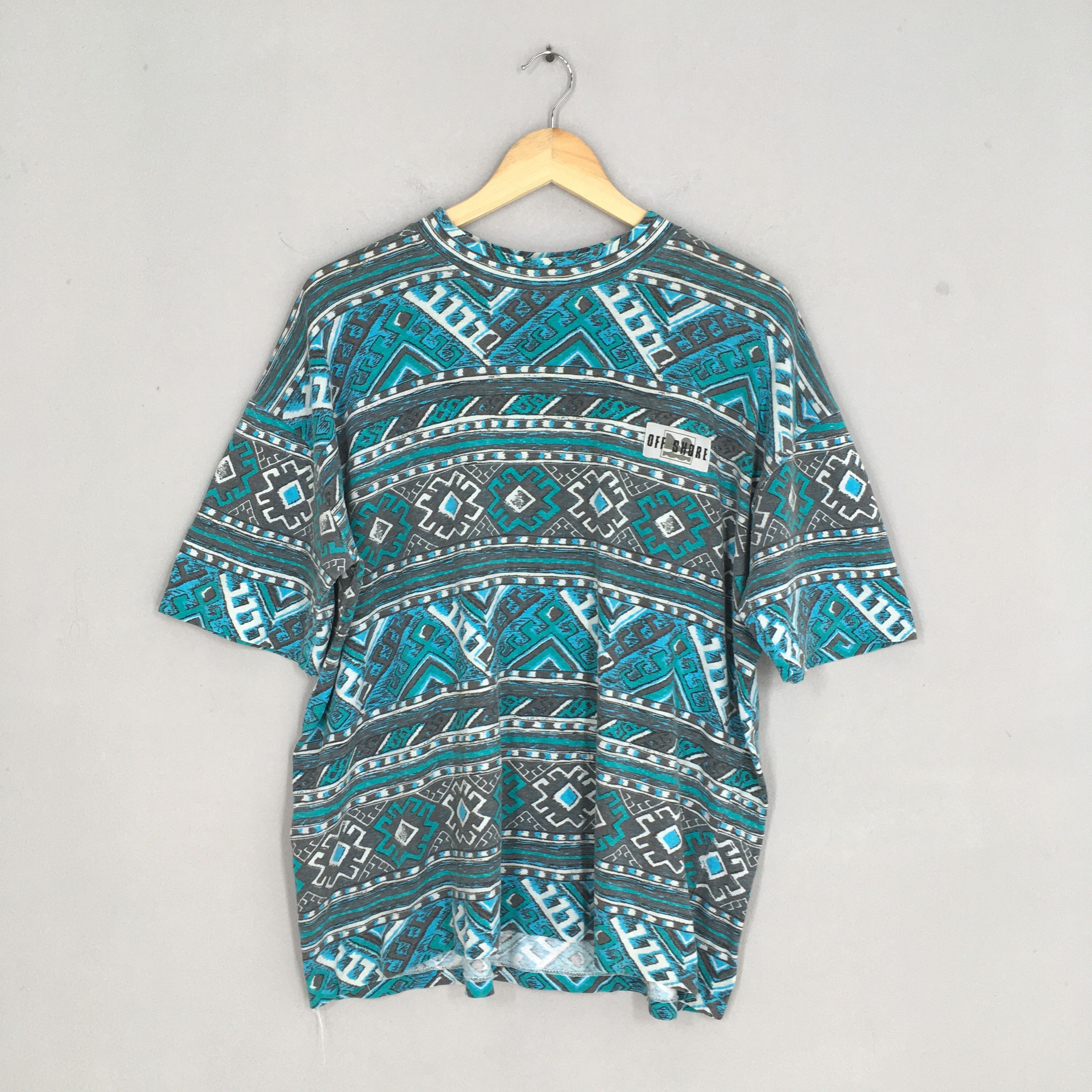 Other Vintage Off Shore Stripe Tribal Surfing Tshirt Large Size US L / EU 52-54 / 3 - 1 Thumbnail