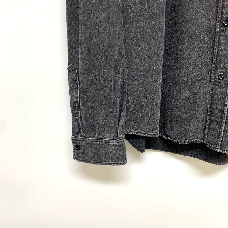 Balenciaga Balenciaga size 39 Back logo washed denim shirt Size US S / EU 44-46 / 1 - 7 Thumbnail