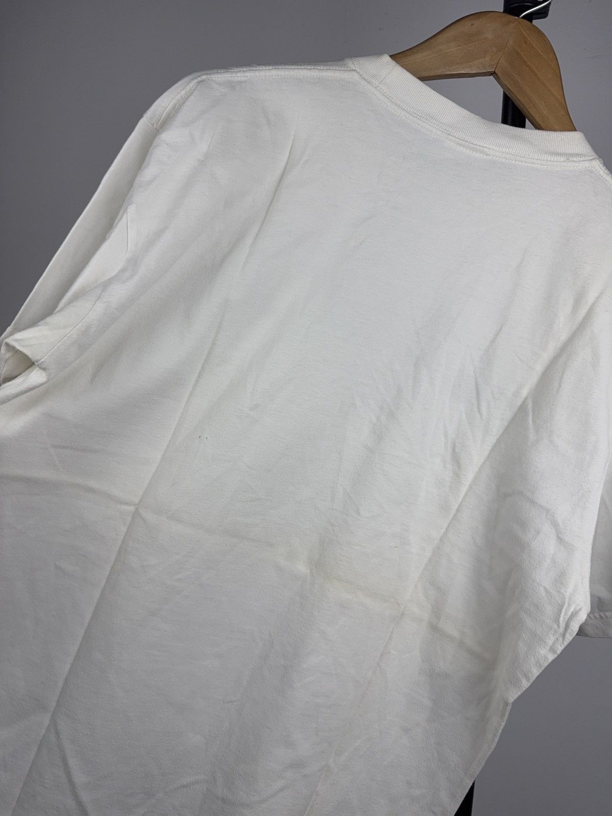 Nike Vintage 90s Retro Nike Big Logo Swoosh T-Shirt White 90s Size US L / EU 52-54 / 3 - 17 Thumbnail