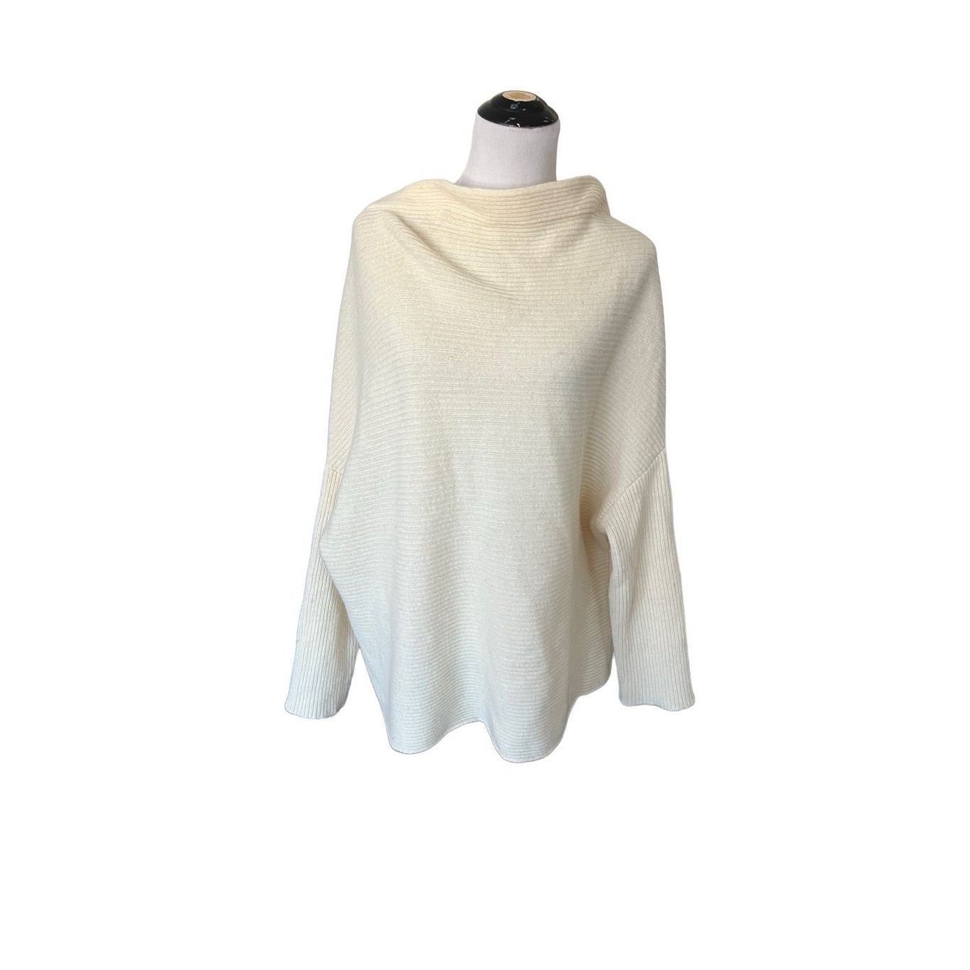 Zara Zara knit women wool v-back sweater size M Size M / US 6-8 / IT 42-44 - 1 Thumbnail