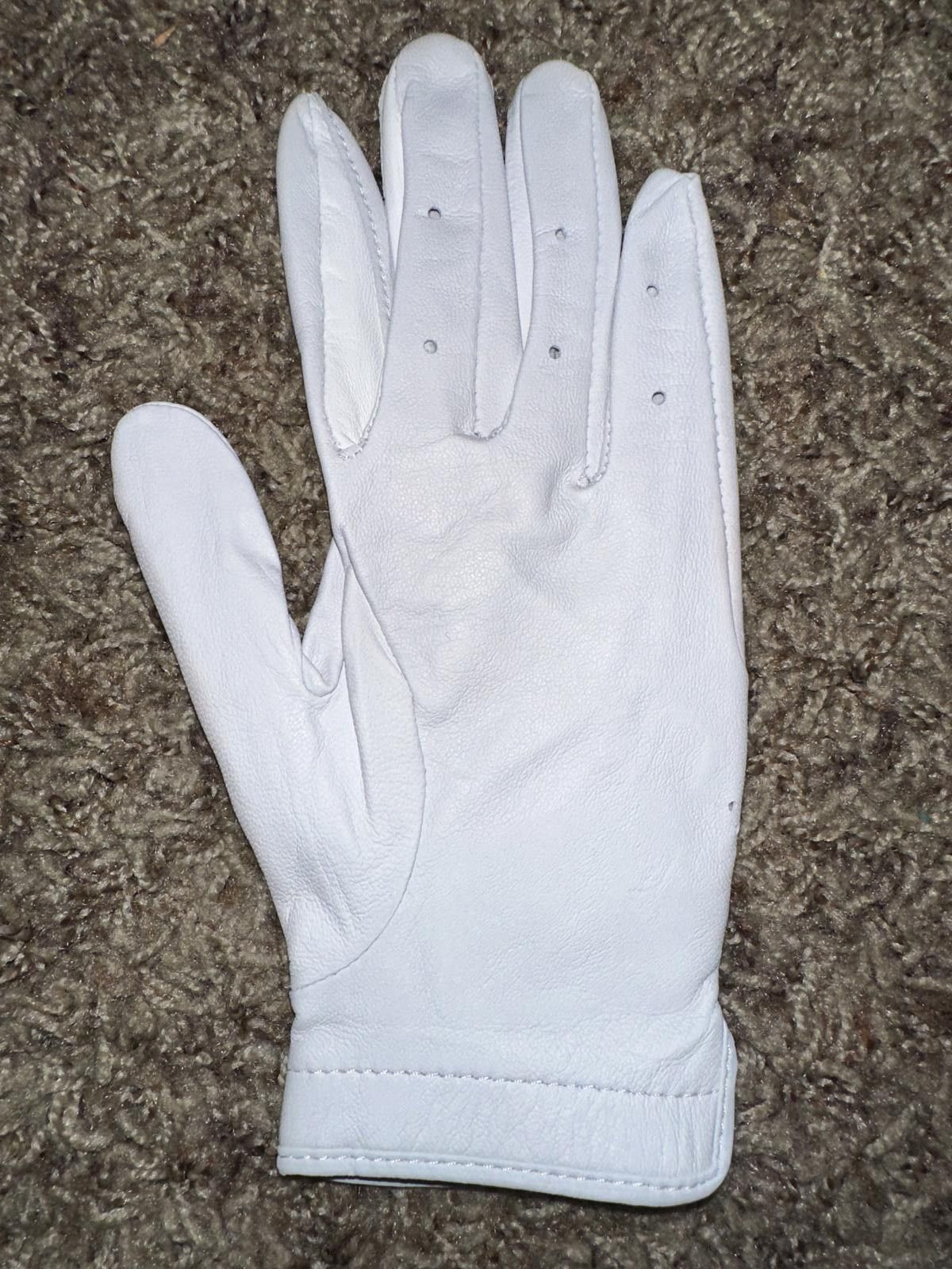 Nike Nike Tour Classic Men’s Regular White Left Golf Glove Size ONE SIZE - 4 Thumbnail