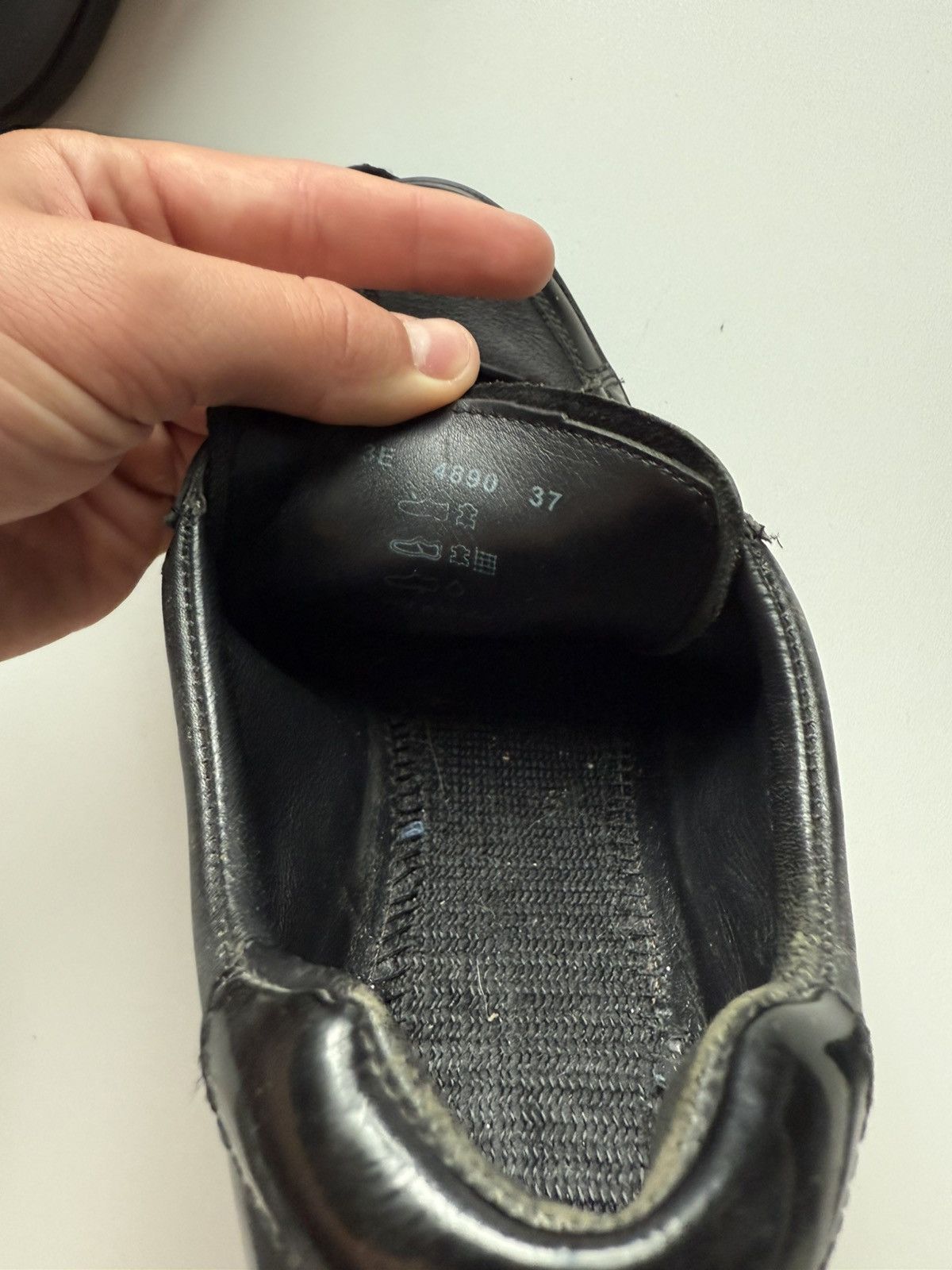 Prada Authentic PRADA Black Leather Sneakers – Stylish & Classic Size US 7 / IT 37 - 6 Thumbnail