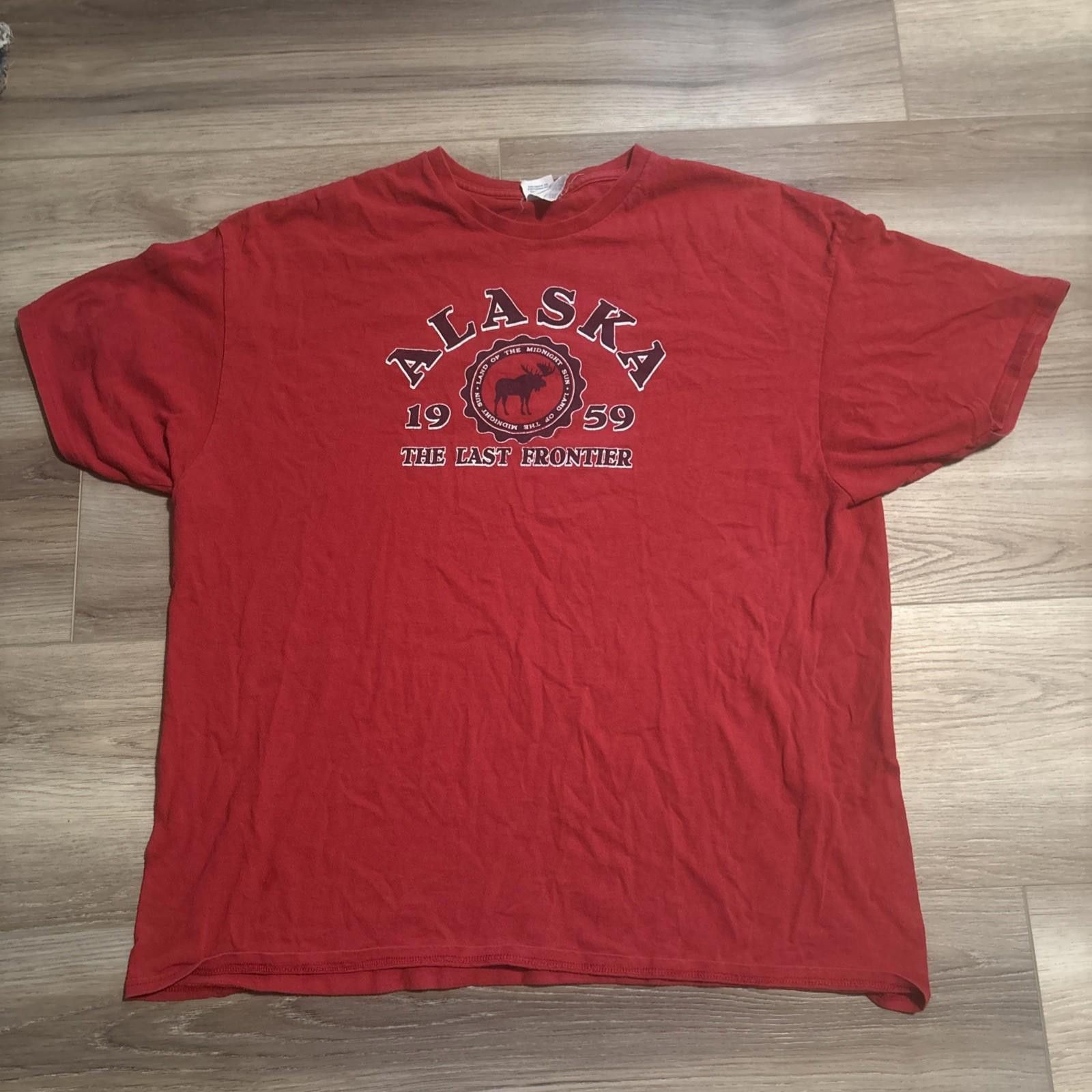 Other Alaska Shirt Mens 2XL Red Graphic Moose Vintage Tee Size US XXL / EU 58 / 5 - 1 Thumbnail