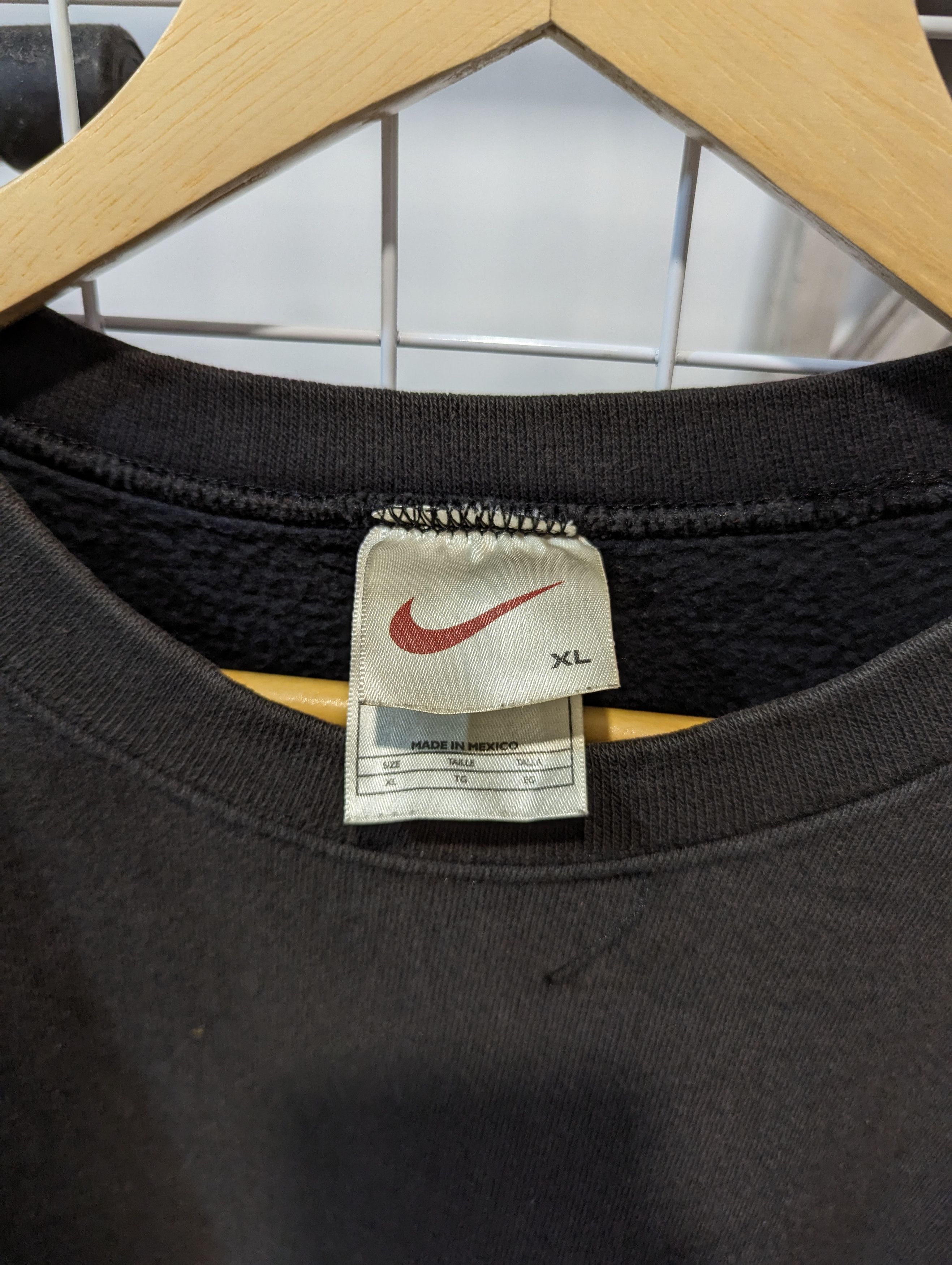 Nike × Vintage Vintage Nike Crewneck distressed faded black Travis Scott Size US XL / EU 56 / 4 - 3 Thumbnail