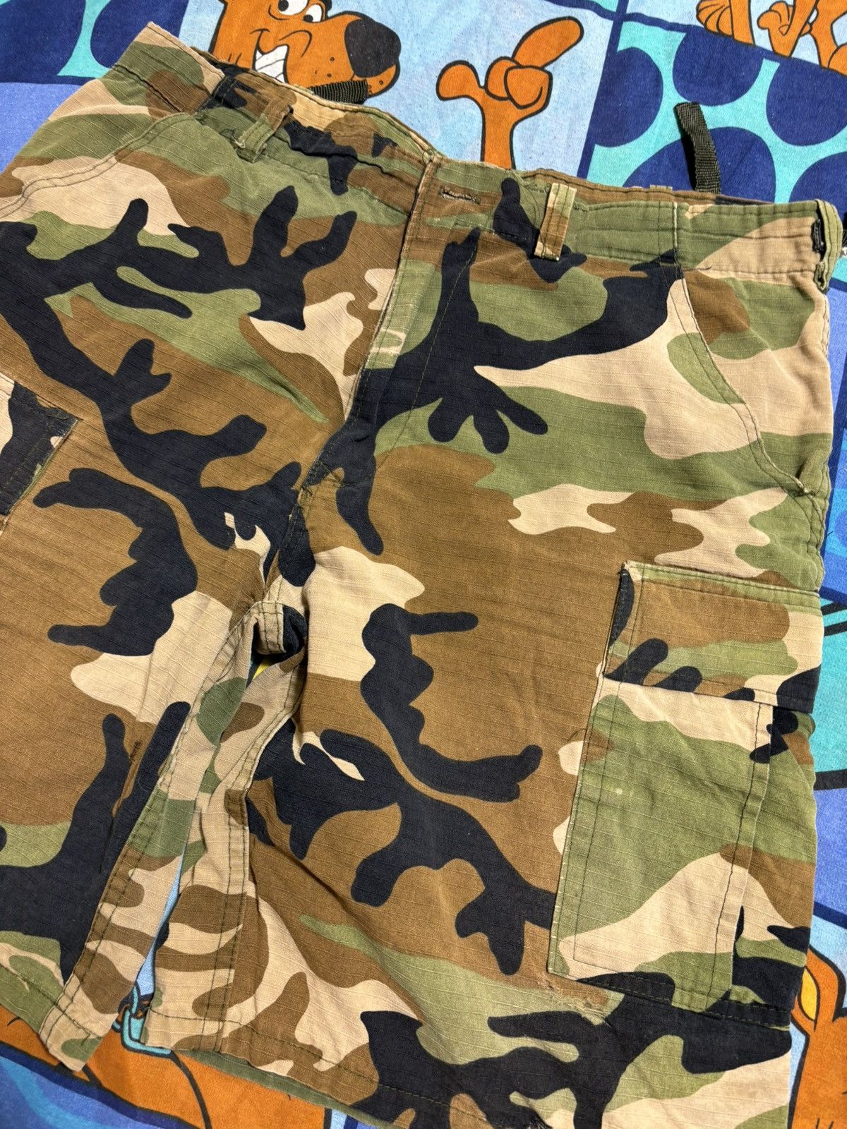 Vintage ***FINAL DROP***RARE 00s CAMO TECHNICAL CARGO SHORT 32-34 Size US 34 / EU 50 - 2 Thumbnail