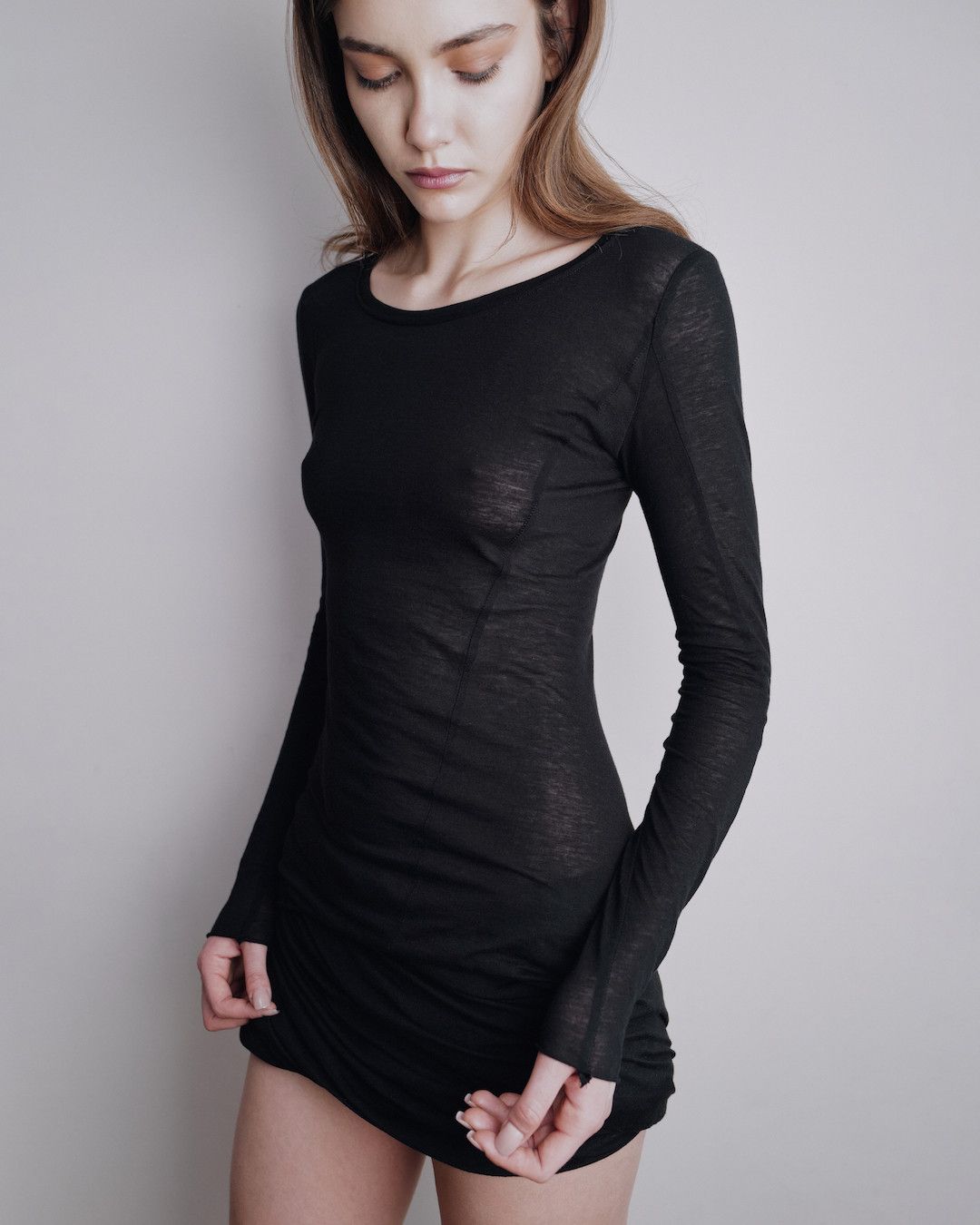 Other ASSYMETRIC TWISTED LONGSLEEVE Size L / US 10 / IT 46 - 1 Thumbnail