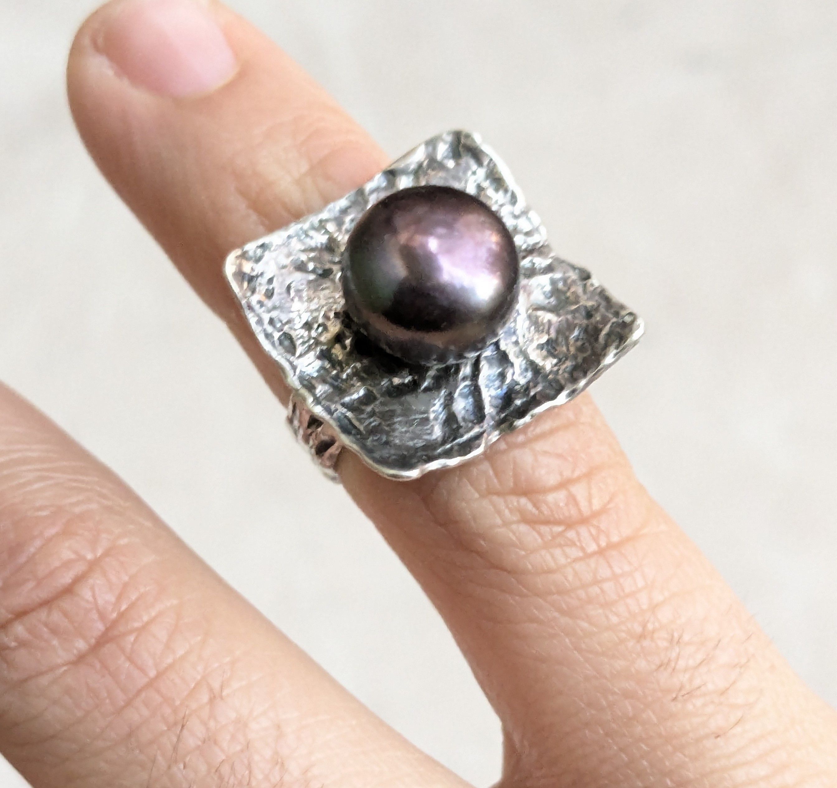 Sterling Silver Ascopa Sterling Silver Ring Black Pearl 4.5 Hammered Size ONE SIZE - 9 Thumbnail