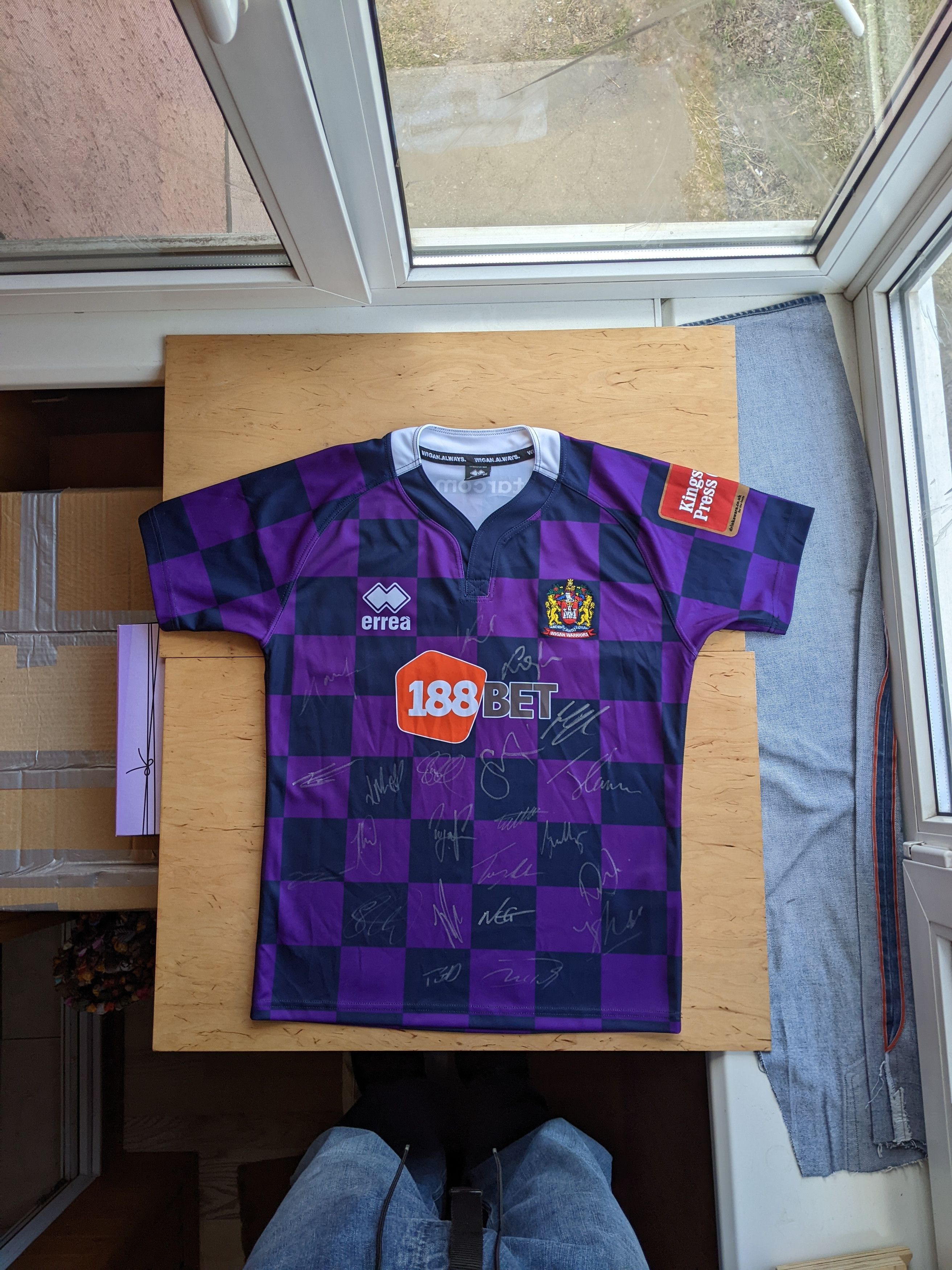 Errea Errea Wigan Warriors Rugby Jersey Shirt Signed Autographs Size US M / EU 48-50 / 2 - 1 Thumbnail