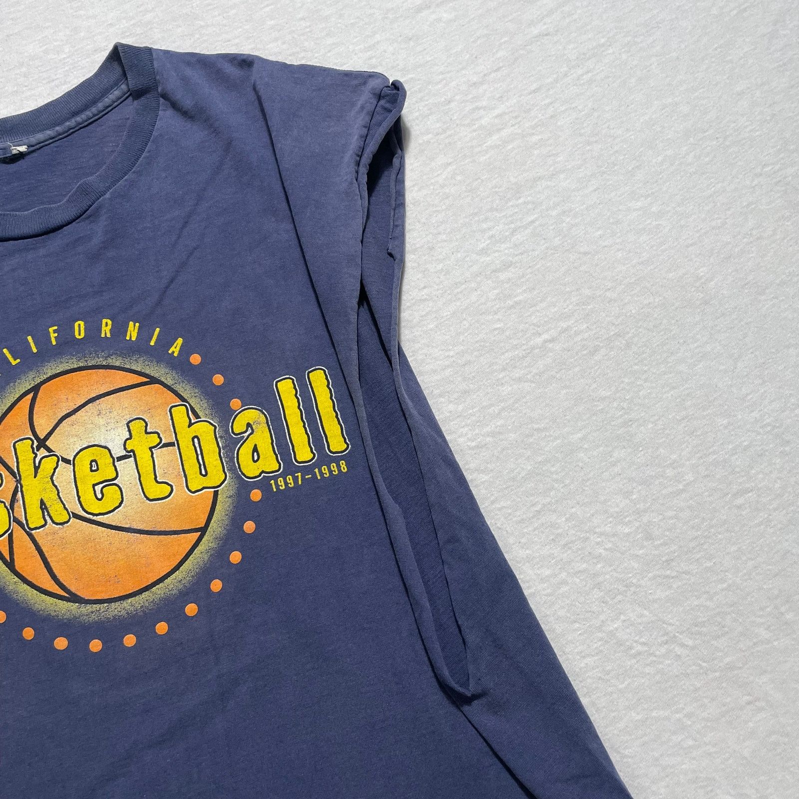 Vintage CAL Basketball Cutoff Tank Size (XL/2XL) Size US XL / EU 56 / 4 - 6 Thumbnail