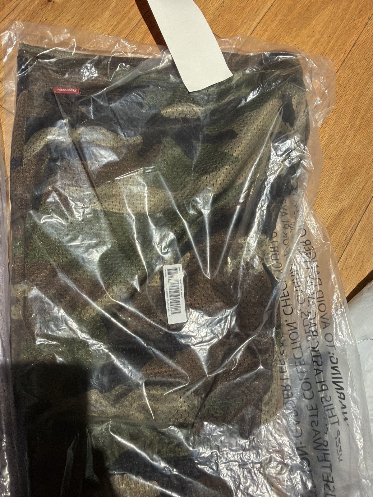Supreme Supreme small box baggy mesh shorts small camo Size US 30 / EU 46 - 2 Thumbnail