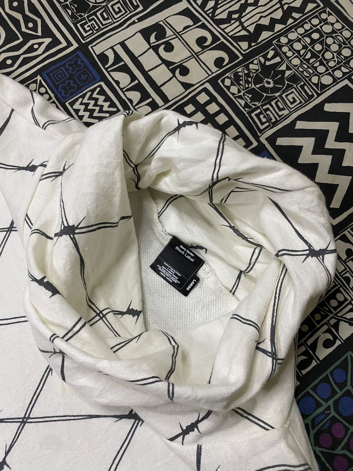 If Six Was Nine × Japanese Brand × Le Grande Bleu (L.G.B.) barbed wire kneck Longsleeve Size US L / EU 52-54 / 3 - 3 Thumbnail