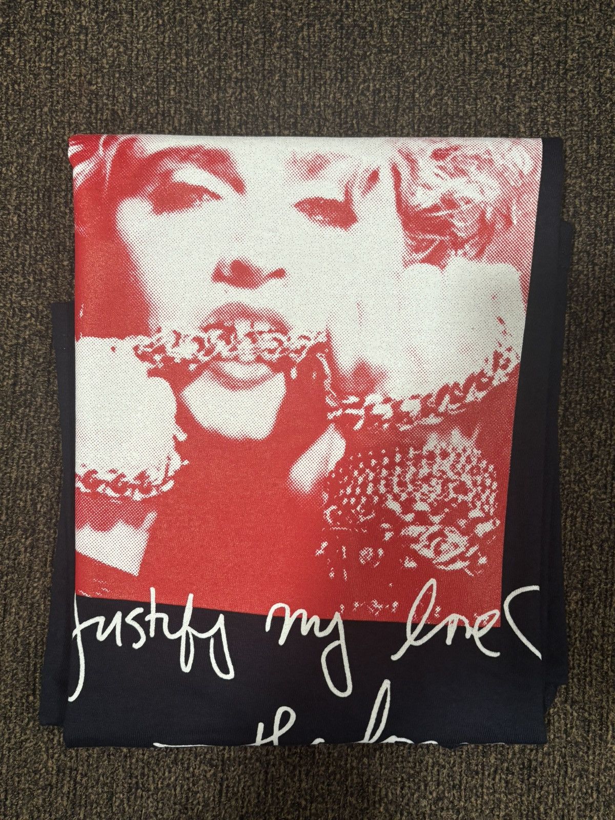 Supreme Supreme Madonna Tee Size US M / EU 48-50 / 2 - 1 Thumbnail