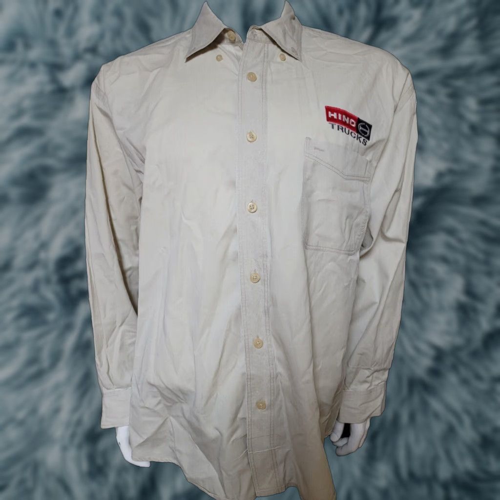 Vintage HINO Motors Trucks Toyota Dealer Long Sleeve Button Up Shirt Large Ivory Ruff Hewn Men Cotton Button-Down Shirt Trucks Cars 90s (if applicable) Mens Size US L / EU 52-54 / 3 - 1 Thumbnail