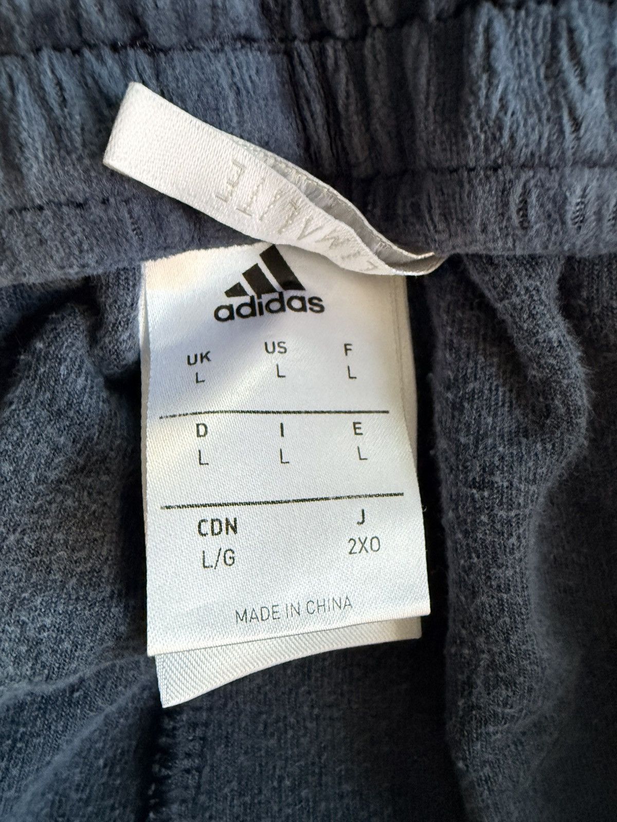 Adidas × Kith Kith x Adidas Velour Soccer Pant Size US 34 / EU 50 - 2 Thumbnail